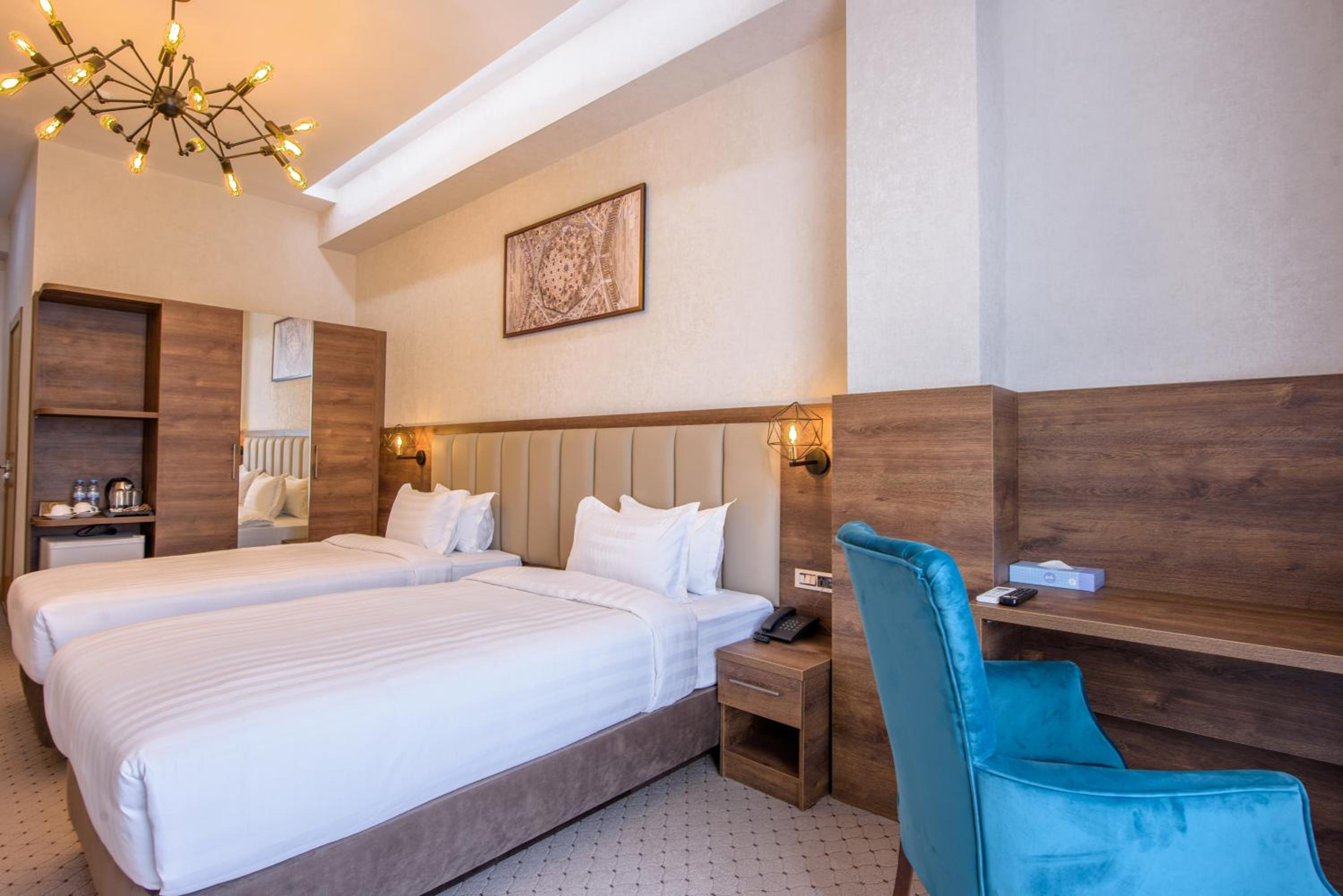 Superior Twin Room photo 3