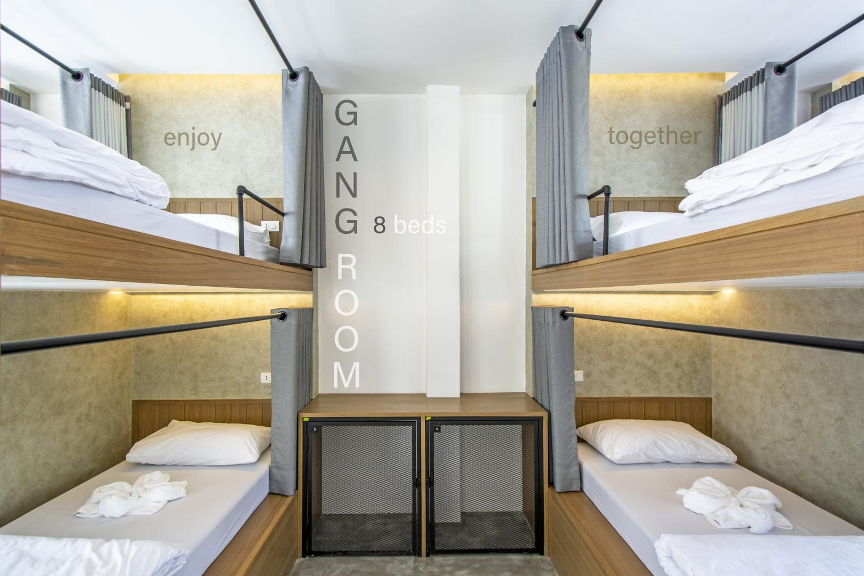 Gang Room photo 1