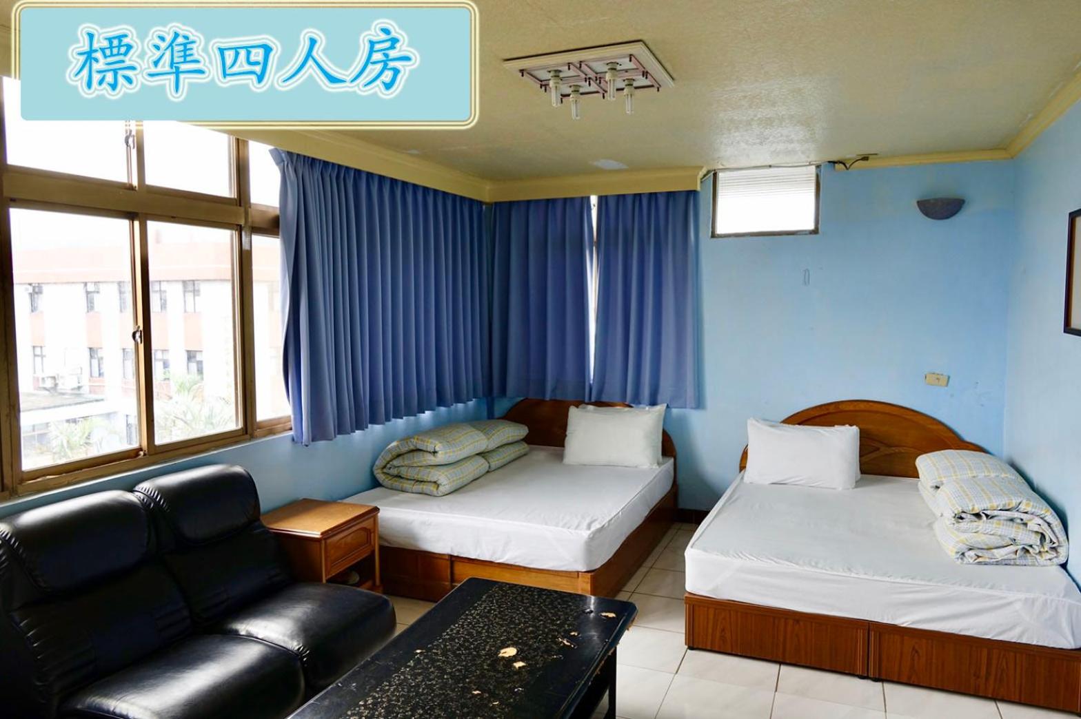 Standard Quadruple Room