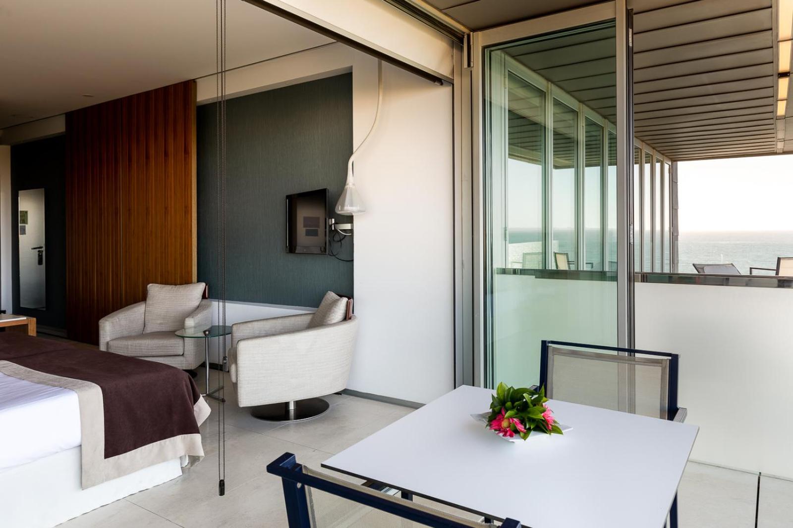 Superior Double Room Sea View - Photo 3