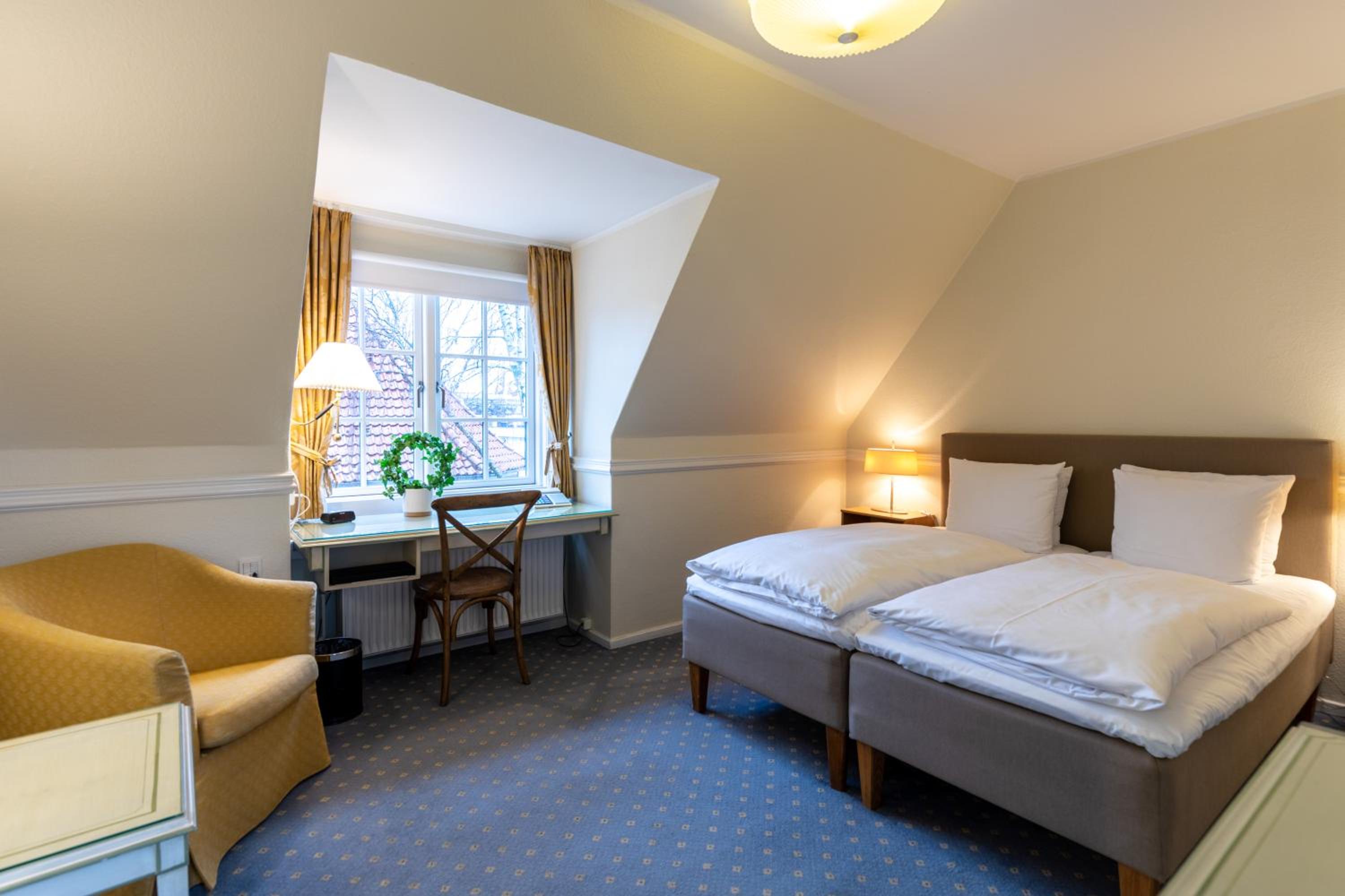 Standard Double Room - Photo 1