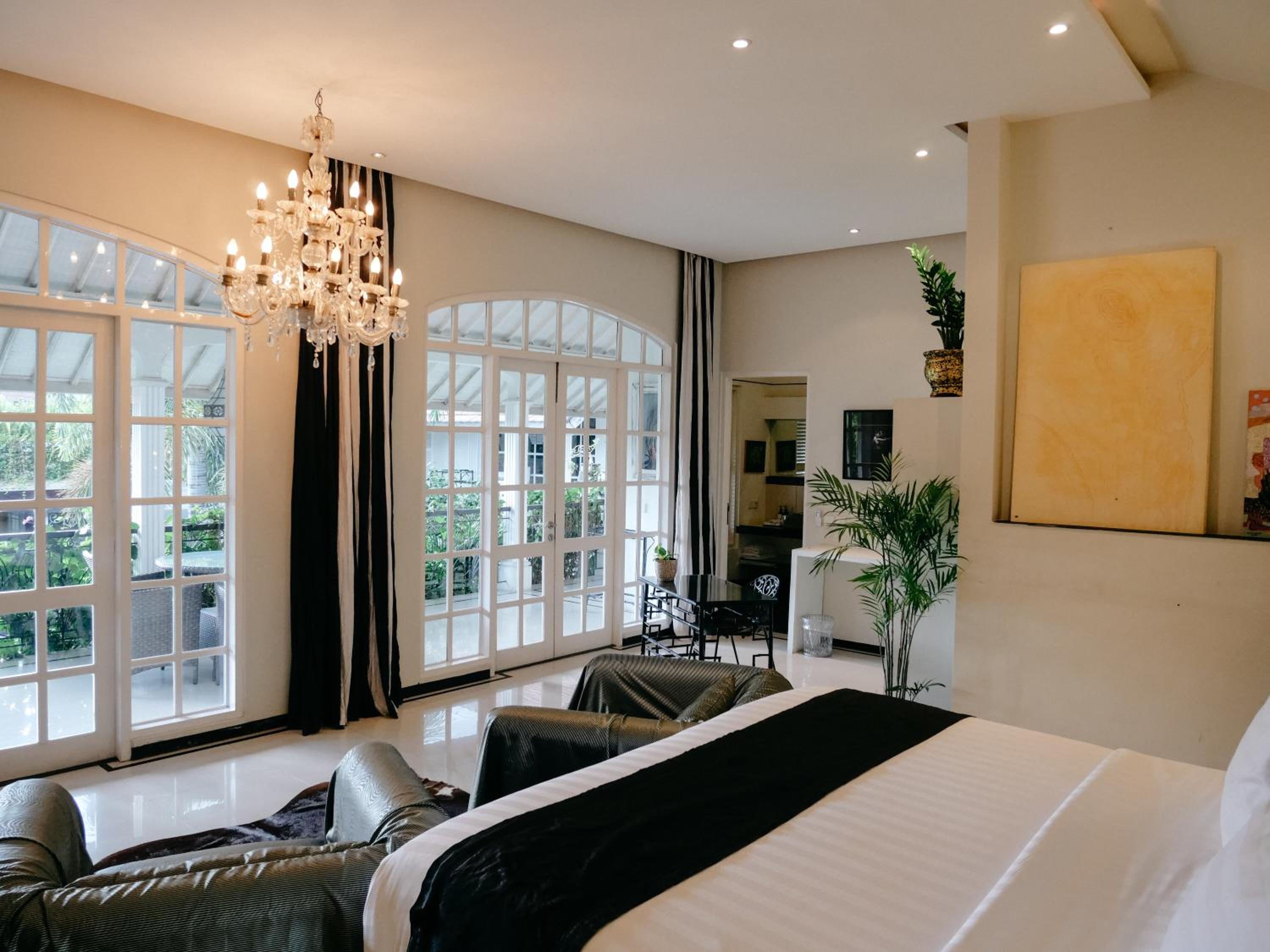 Casa Artista Pool View Suite - Photo 1