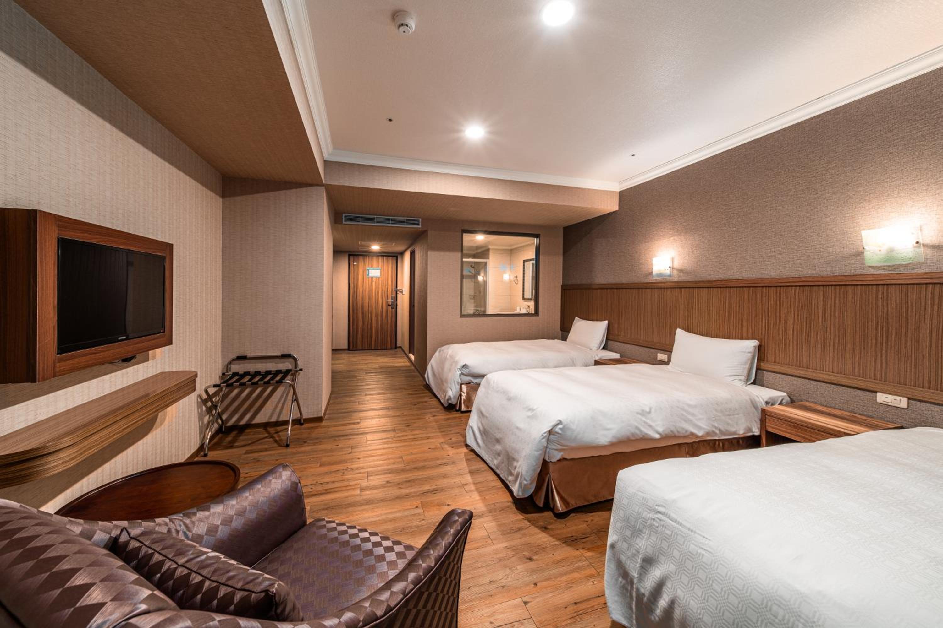 Standard Triple Room photo 2