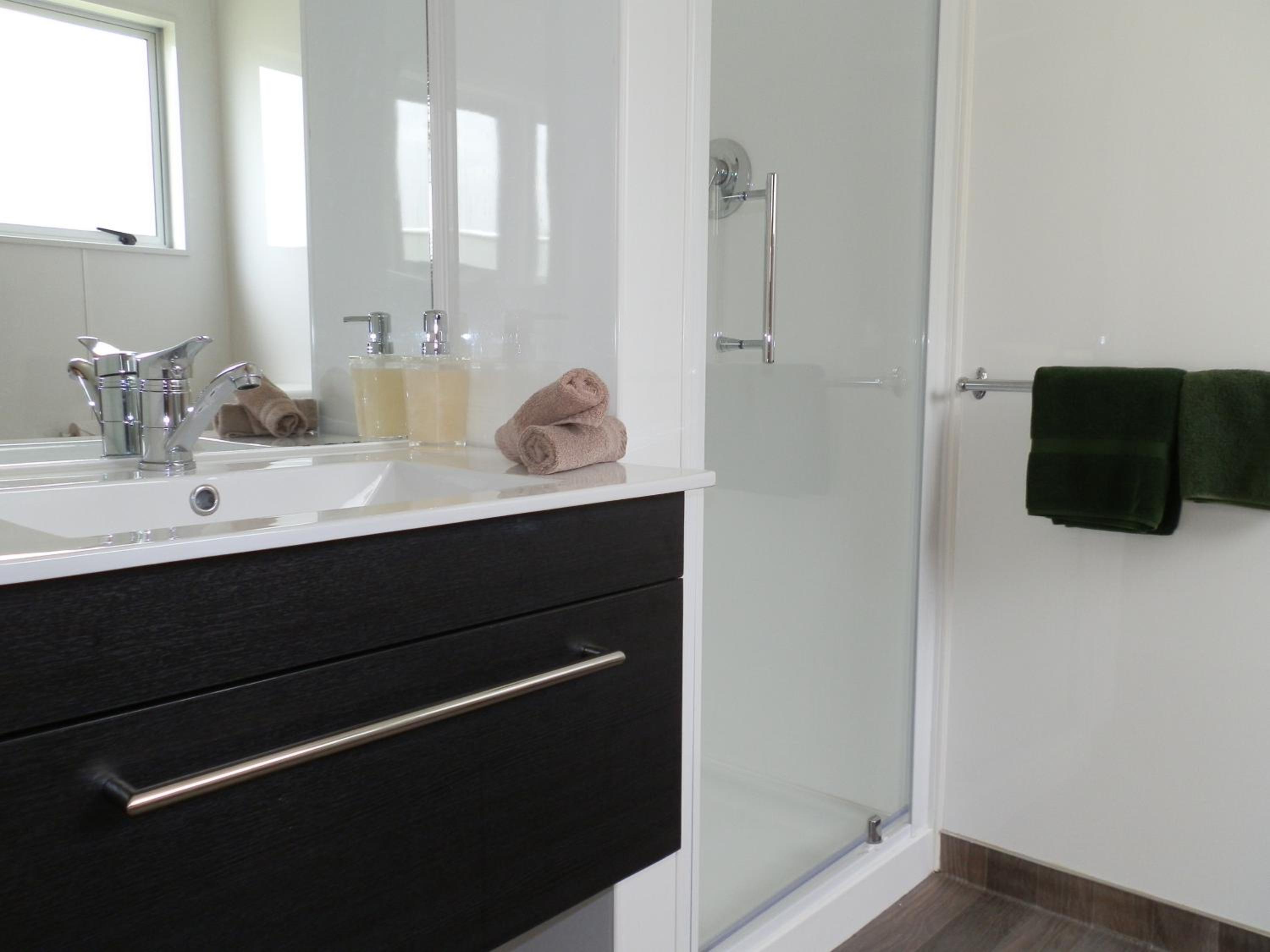 Studio Apartment - Photo 2