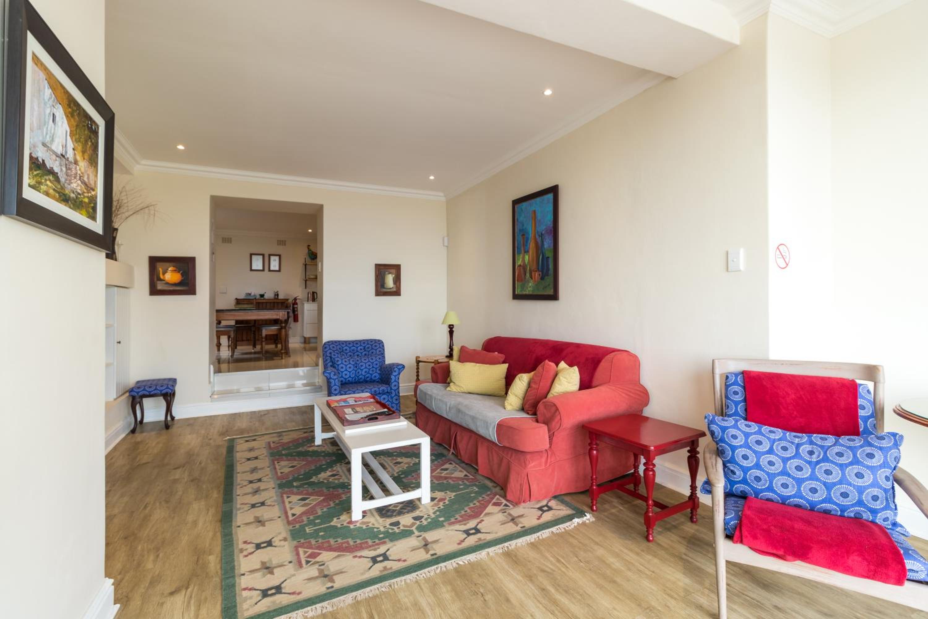 Apartment - Photo 18
