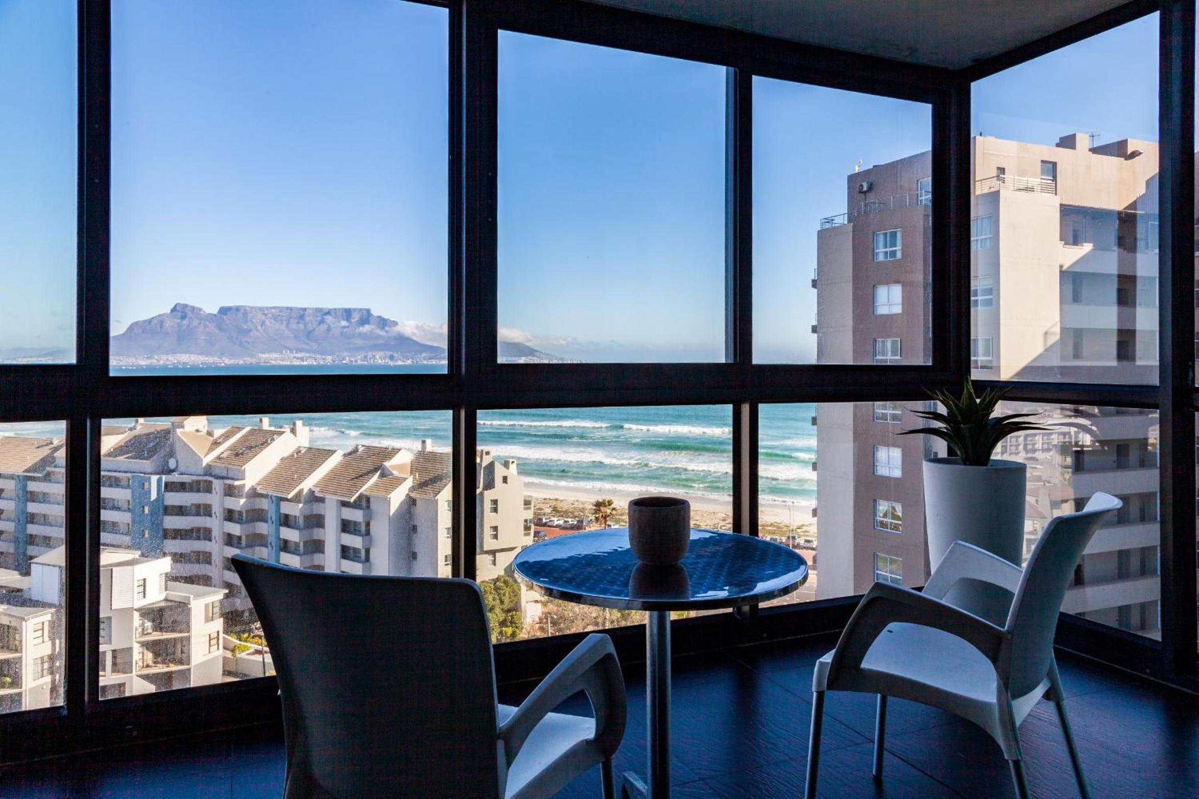 Two Bedroom Luxury Suite Superior photo 2