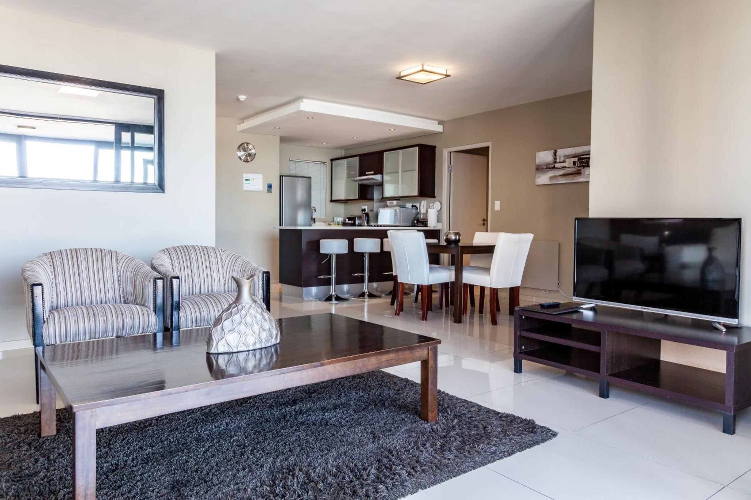 Two Bedroom Luxury Suite Superior photo 1