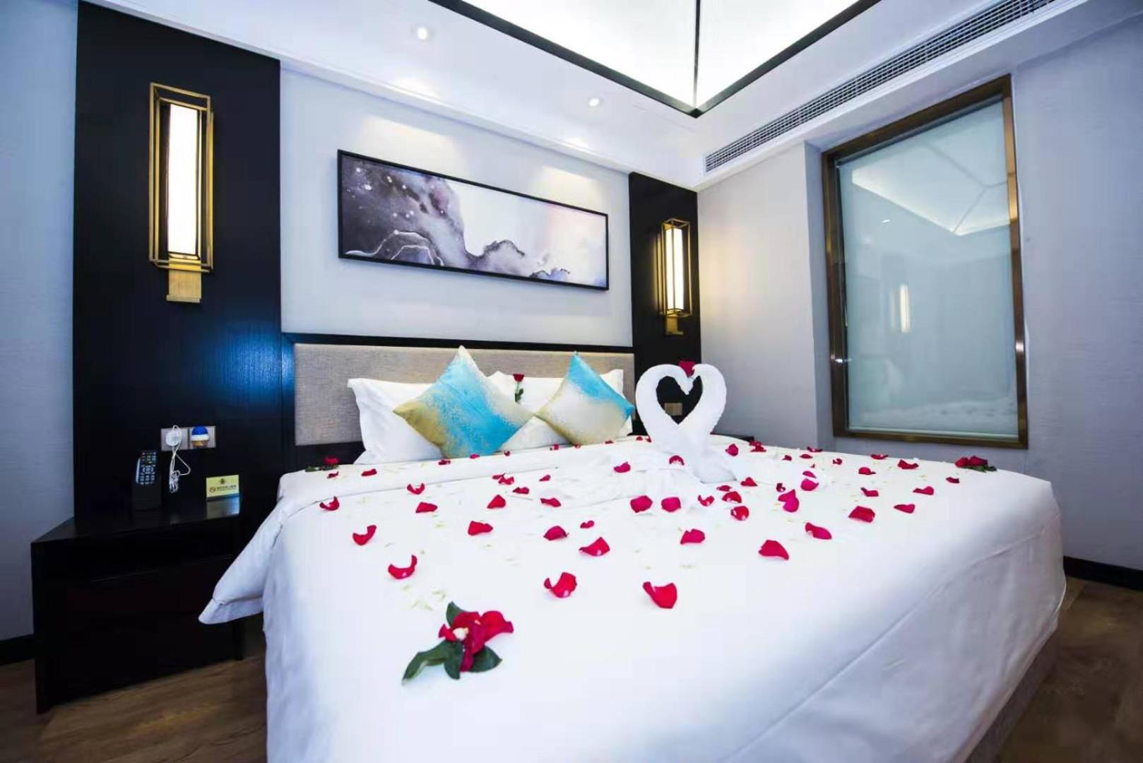 Deluxe Double Room - Photo 5