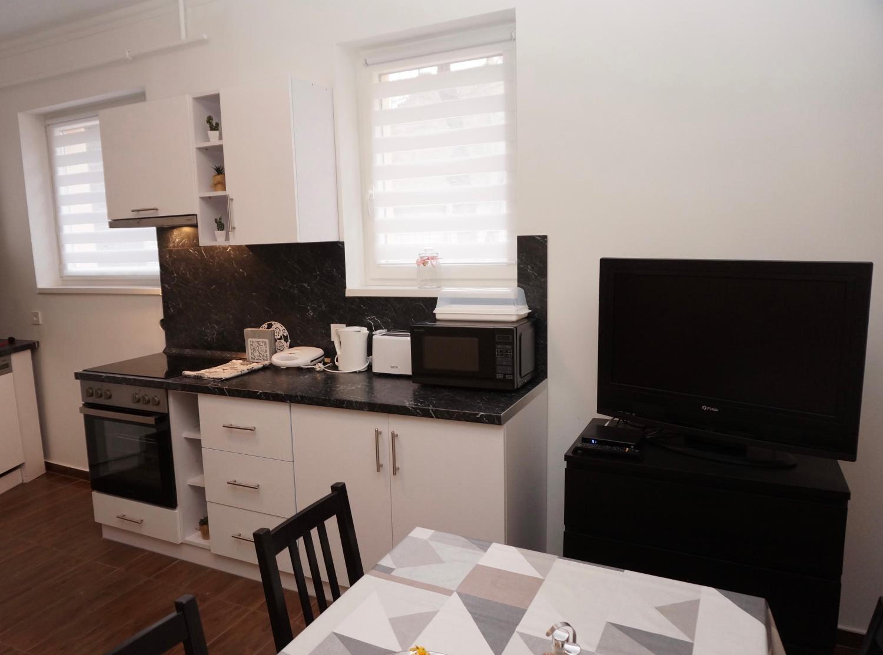 One-Bedroom Apartment - Photo 22