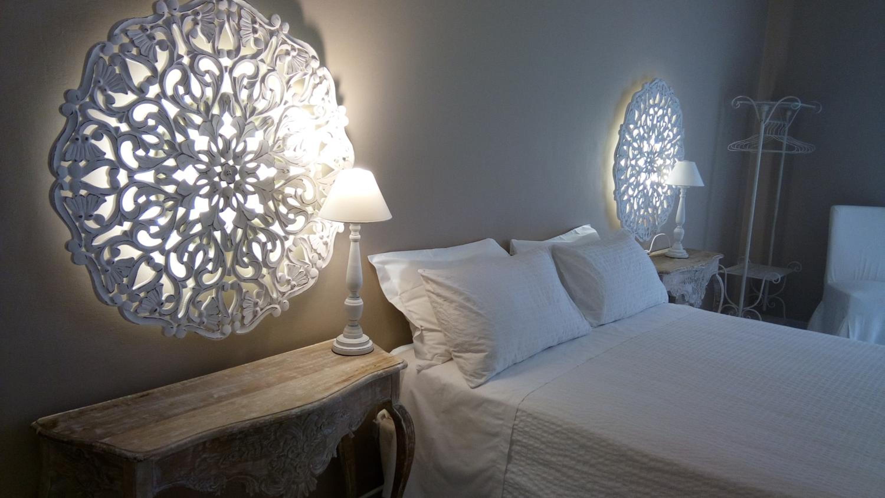 Doppel- oder Zweibettzimmer