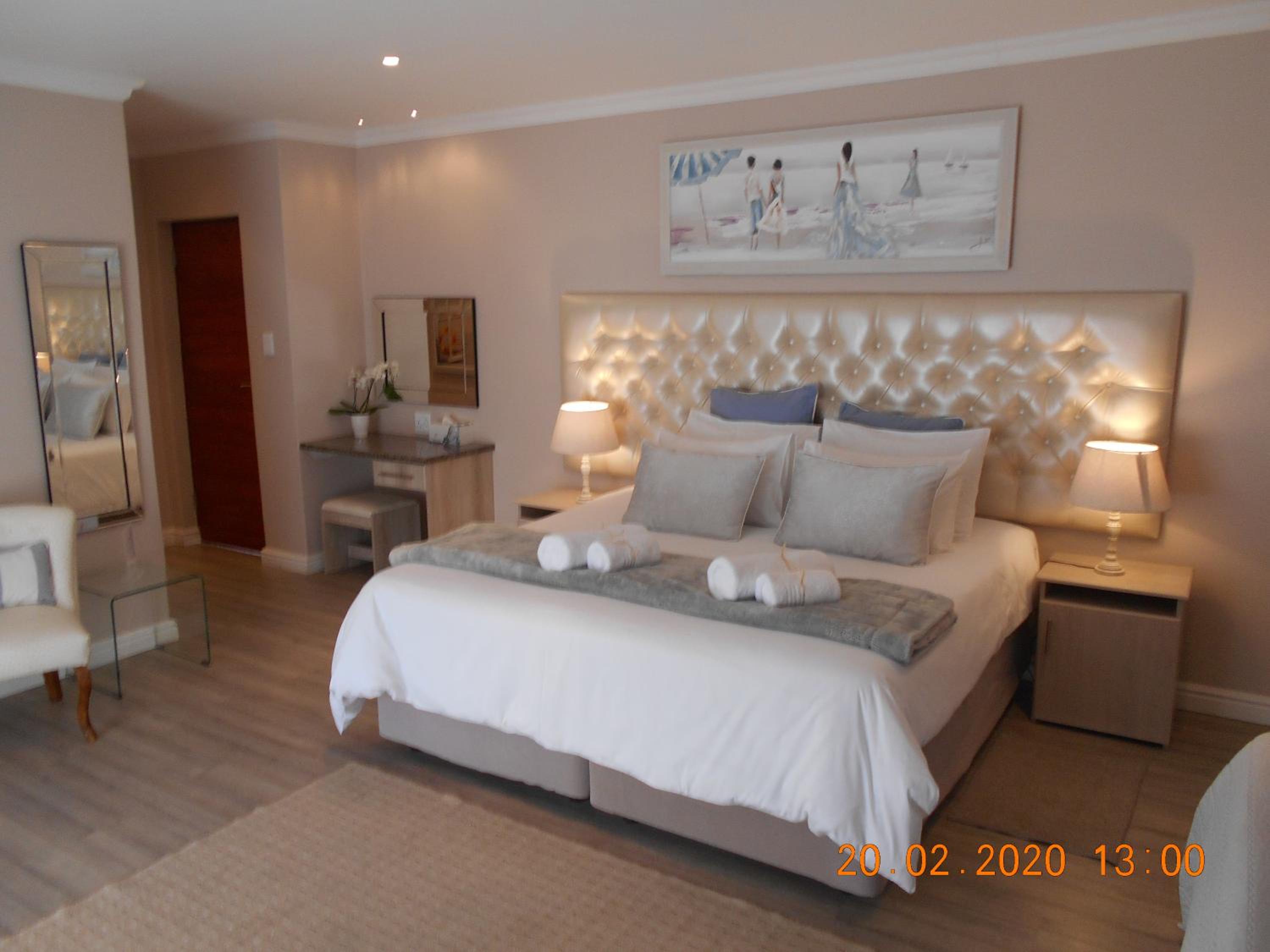 Superior Triple Room photo 3