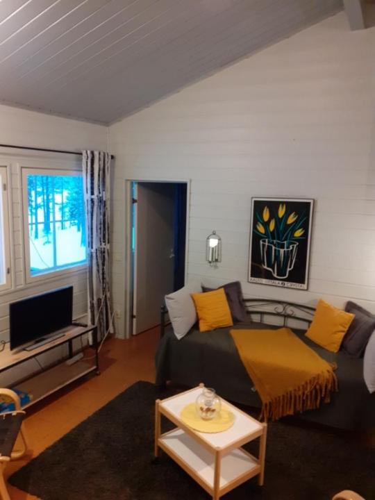 One-Bedroom House photo 1