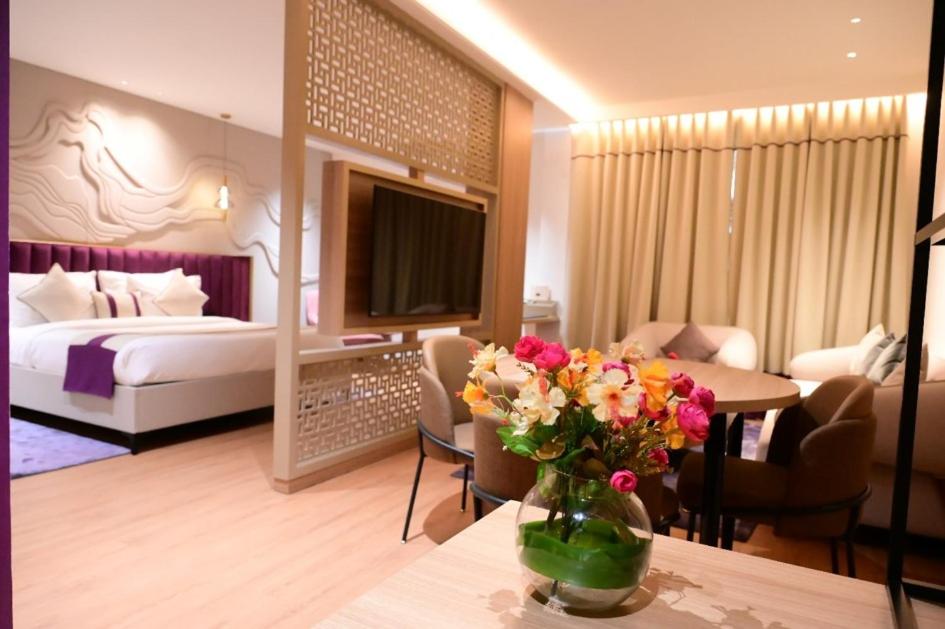 New Junior Suite Renovated Room
