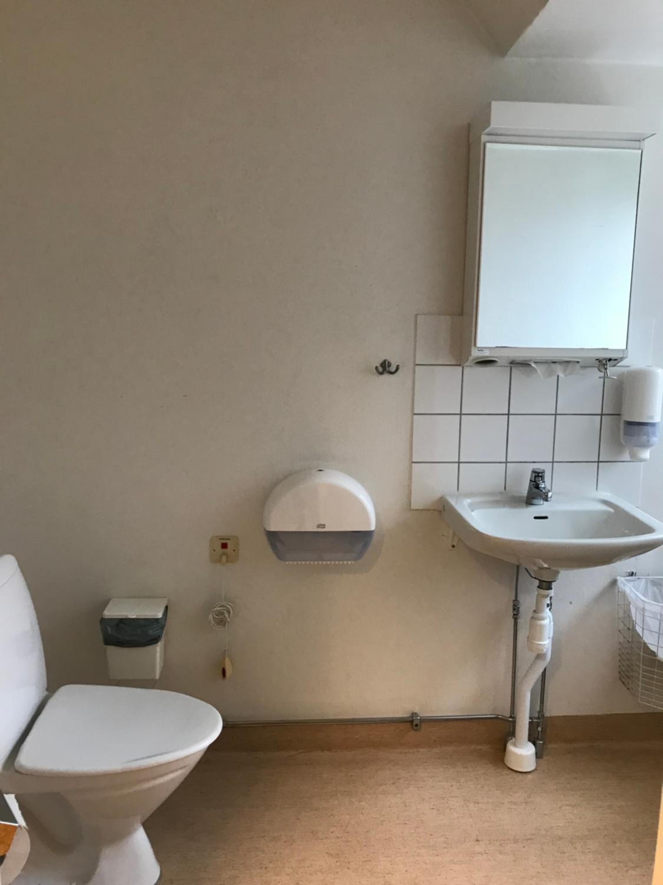 Triple Room with Shared Bathroom photo 3