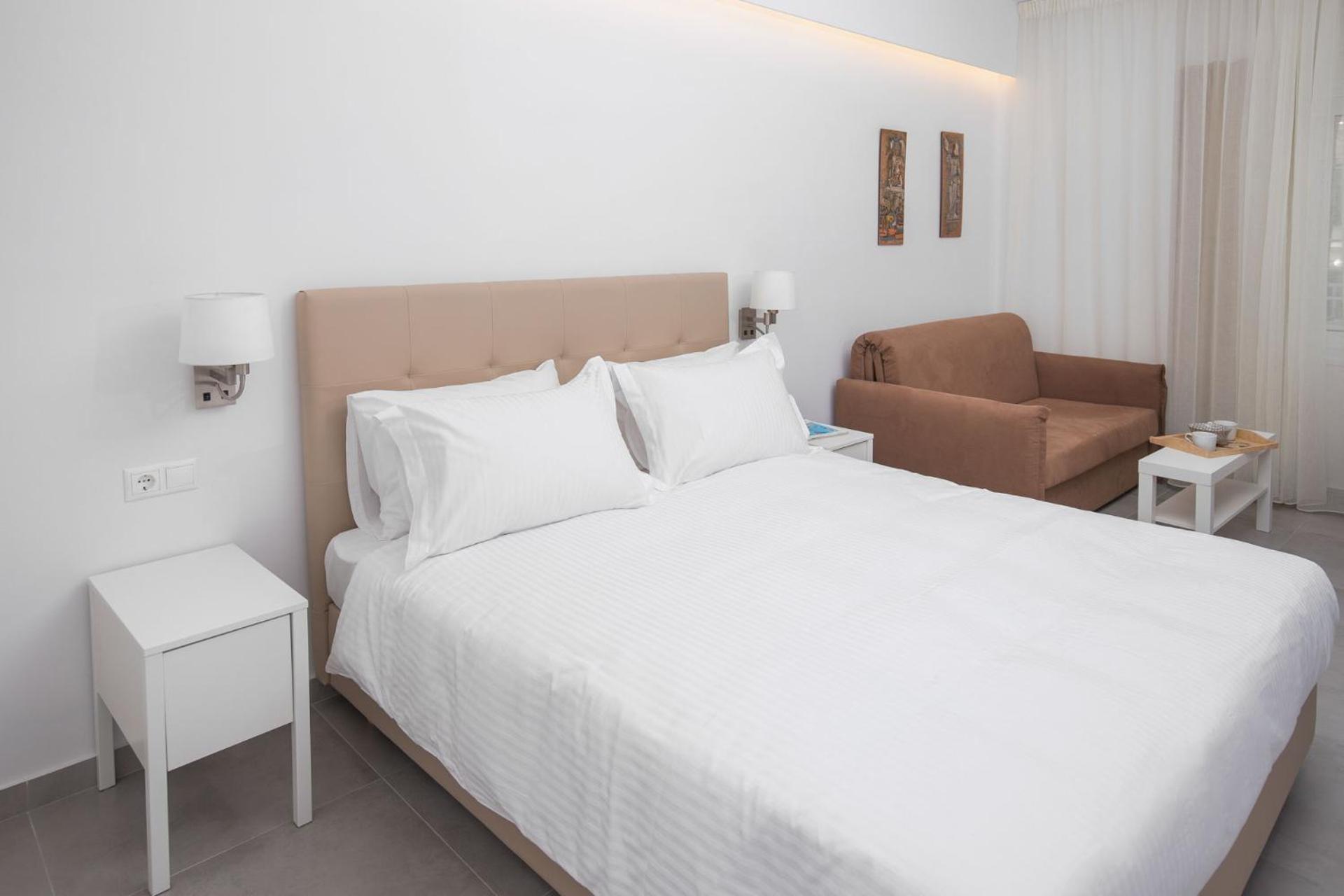 Studio Apartment photo 2