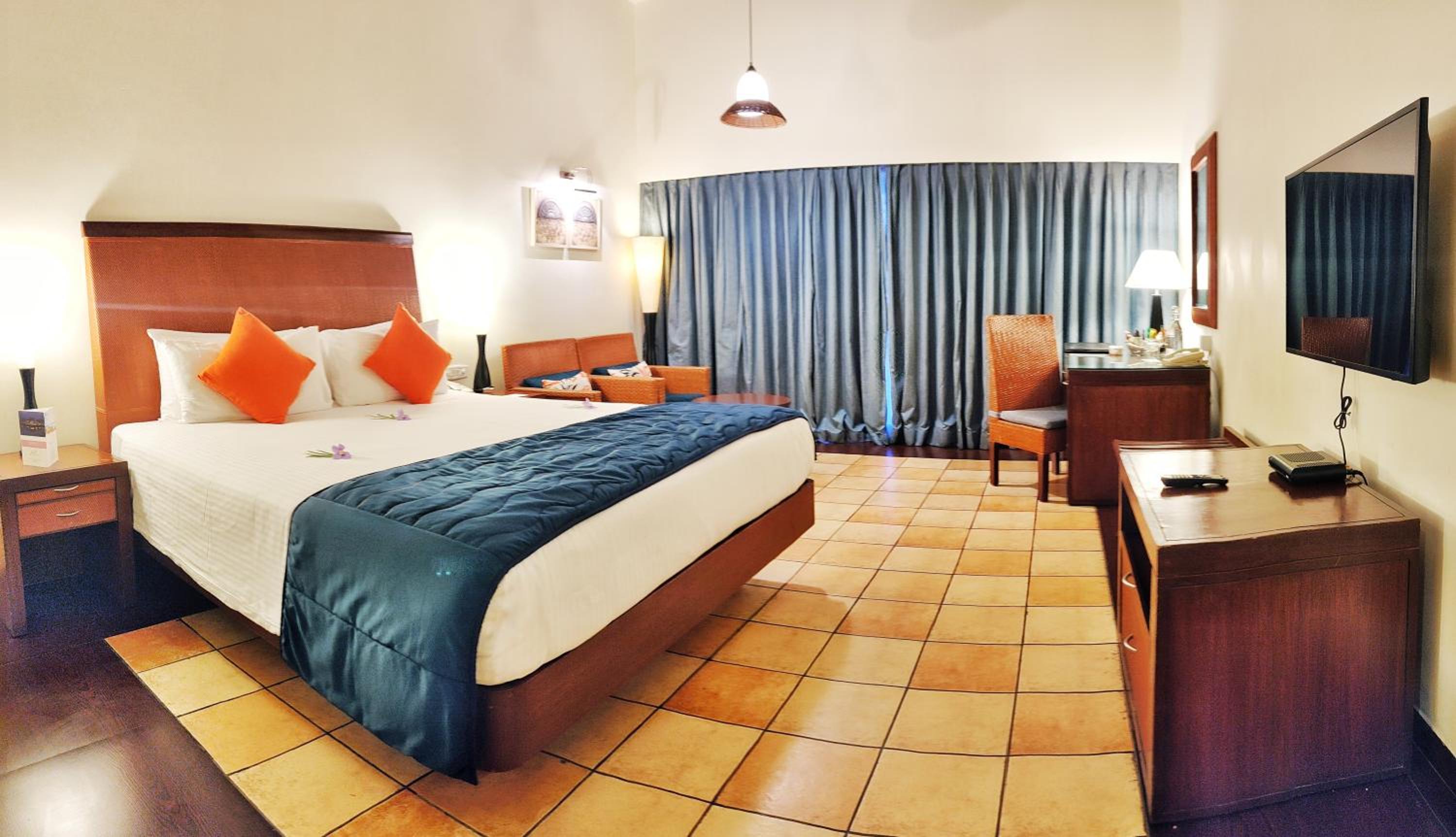 Deluxe Double or Twin Room with Lagoon View