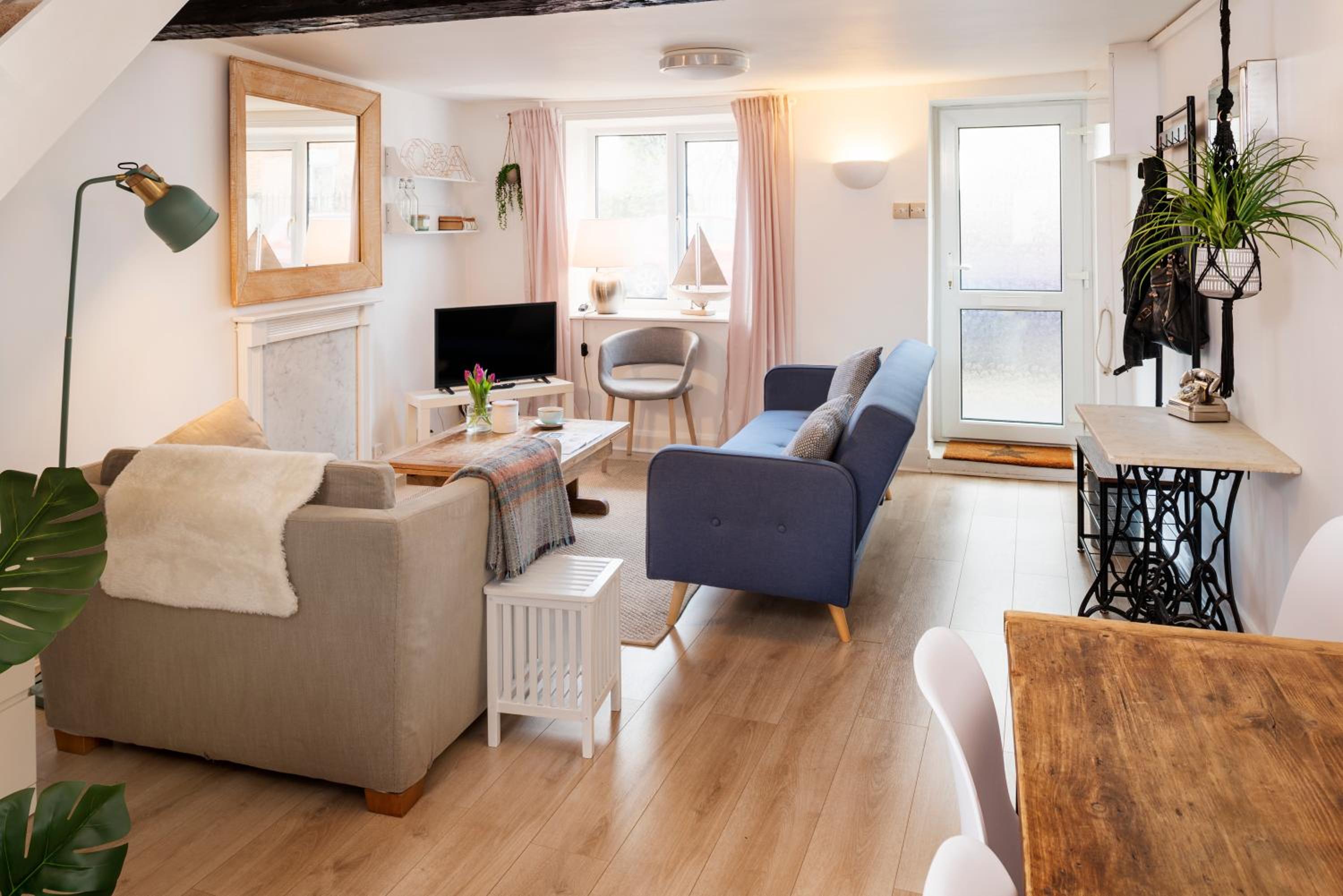 Two-Bedroom House photo 1