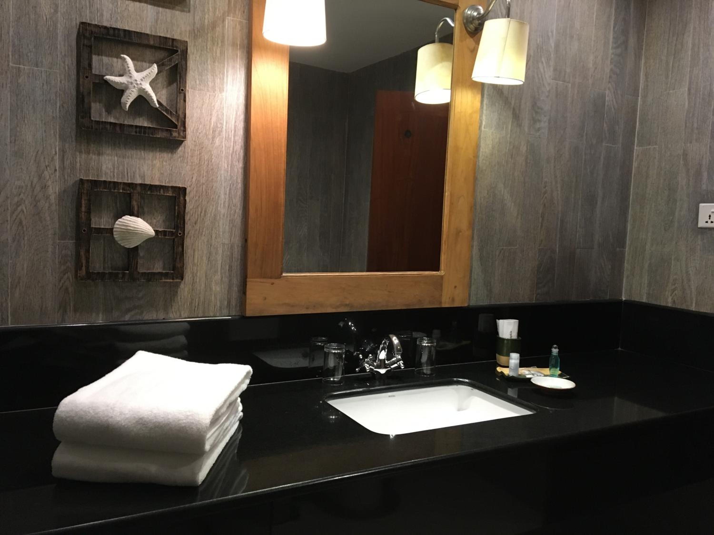 Family Suite with Balcony including 10% F&B Discount