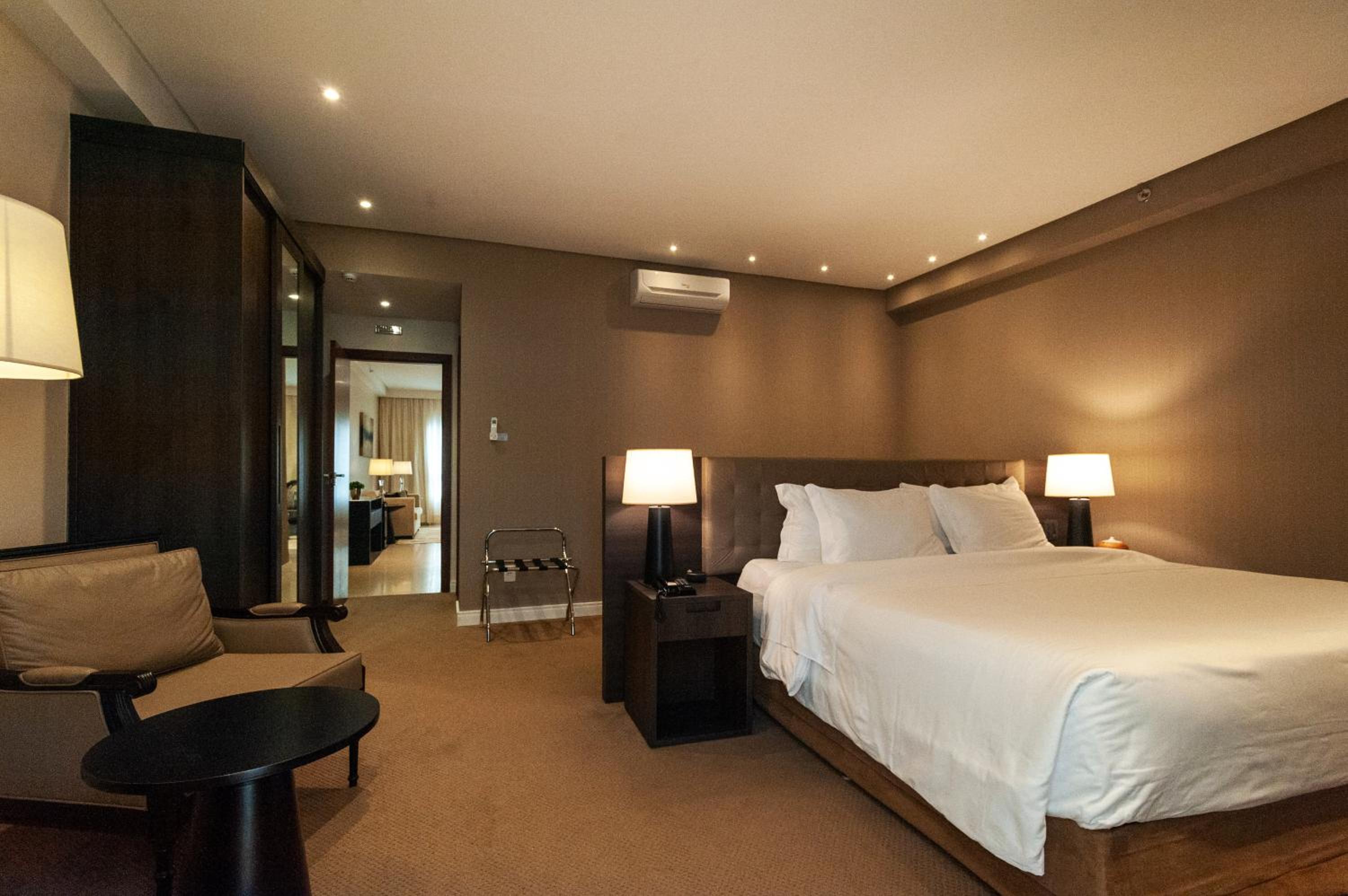 Presidential Suite photo 1