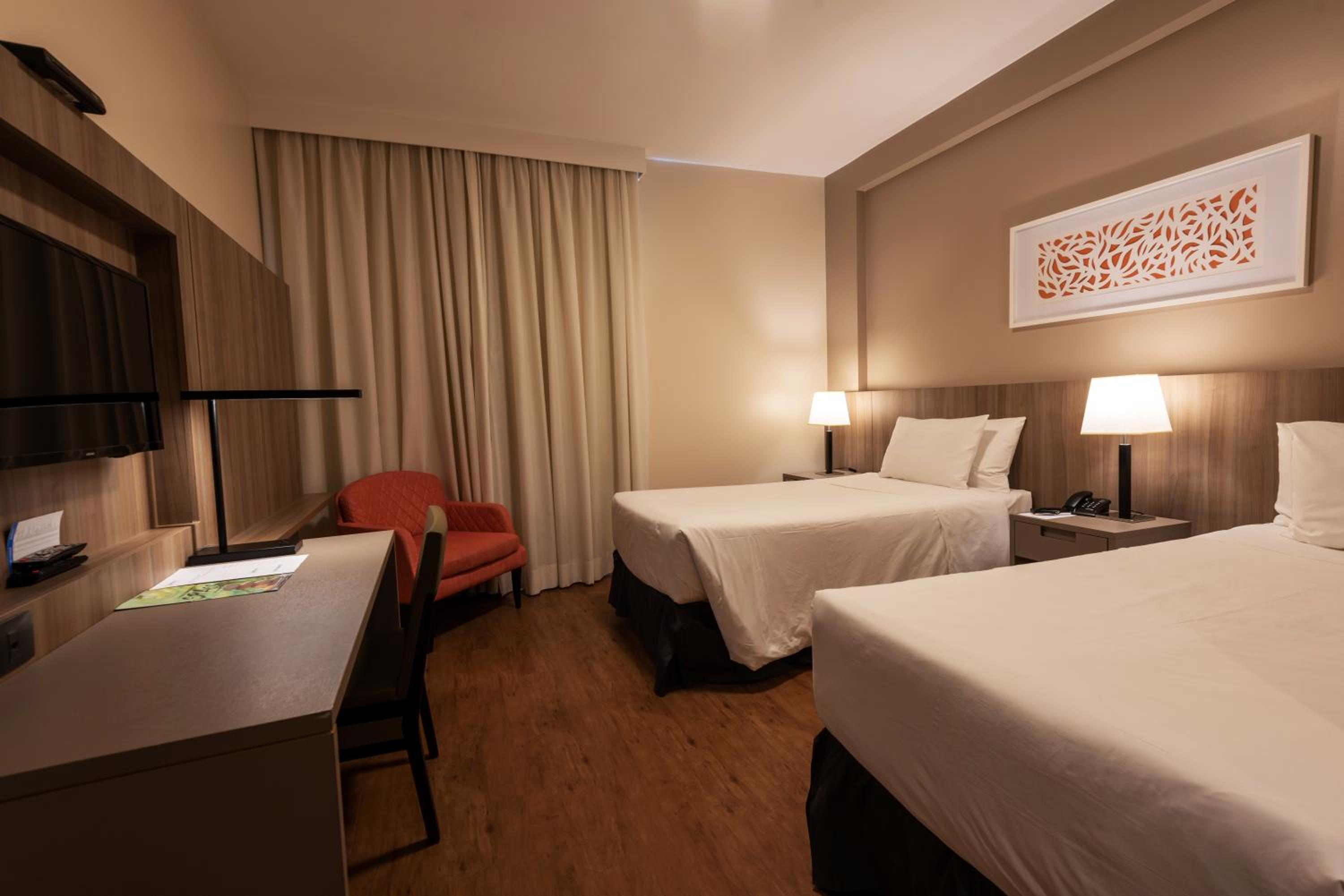 Superior Twin Room photo 3