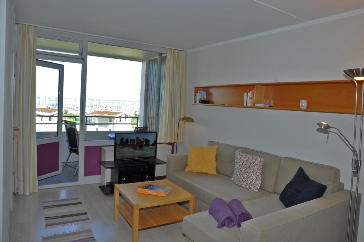 Apartment with Sea View photo 3