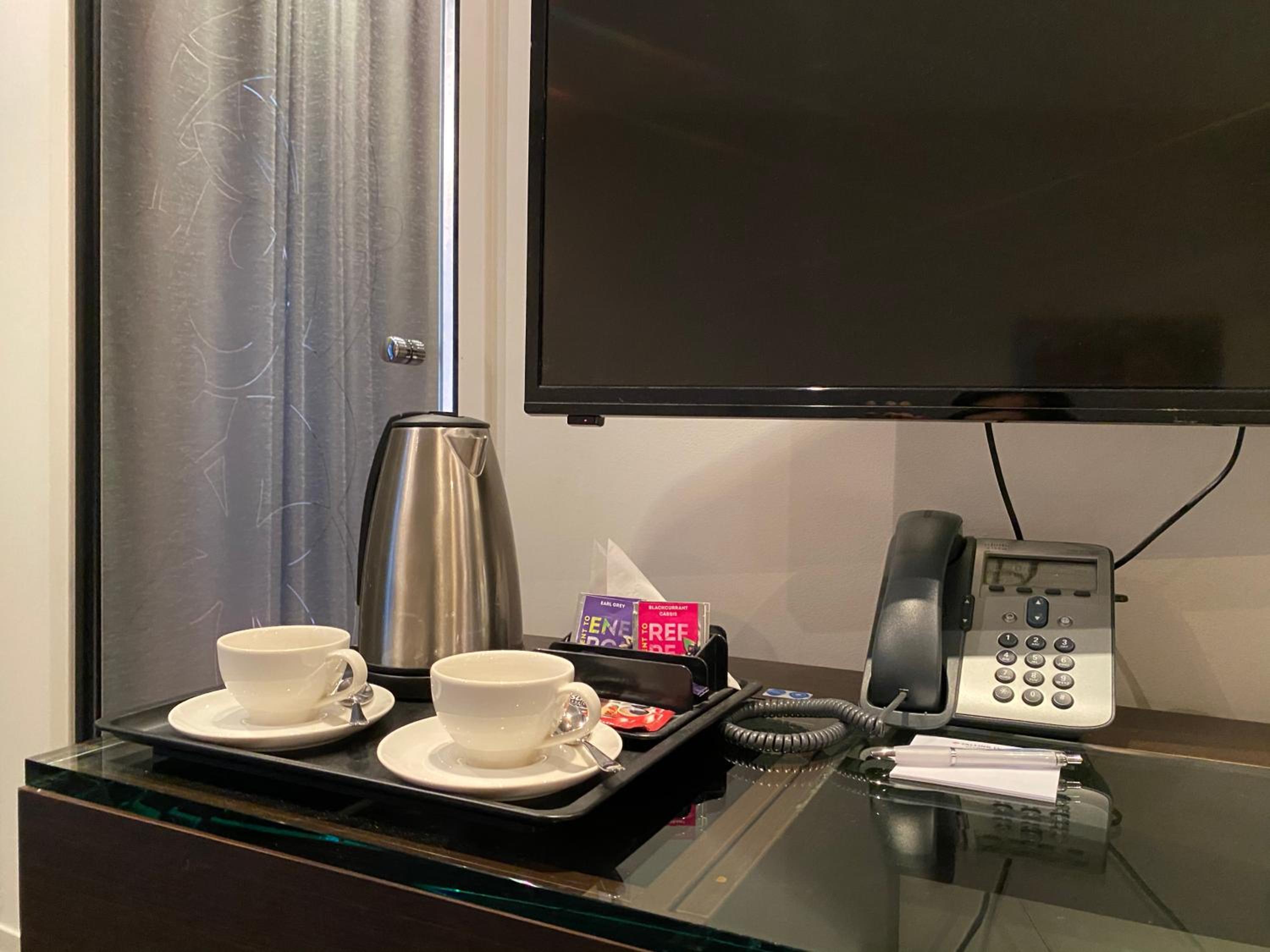 Superior Double or Twin Room photo 3