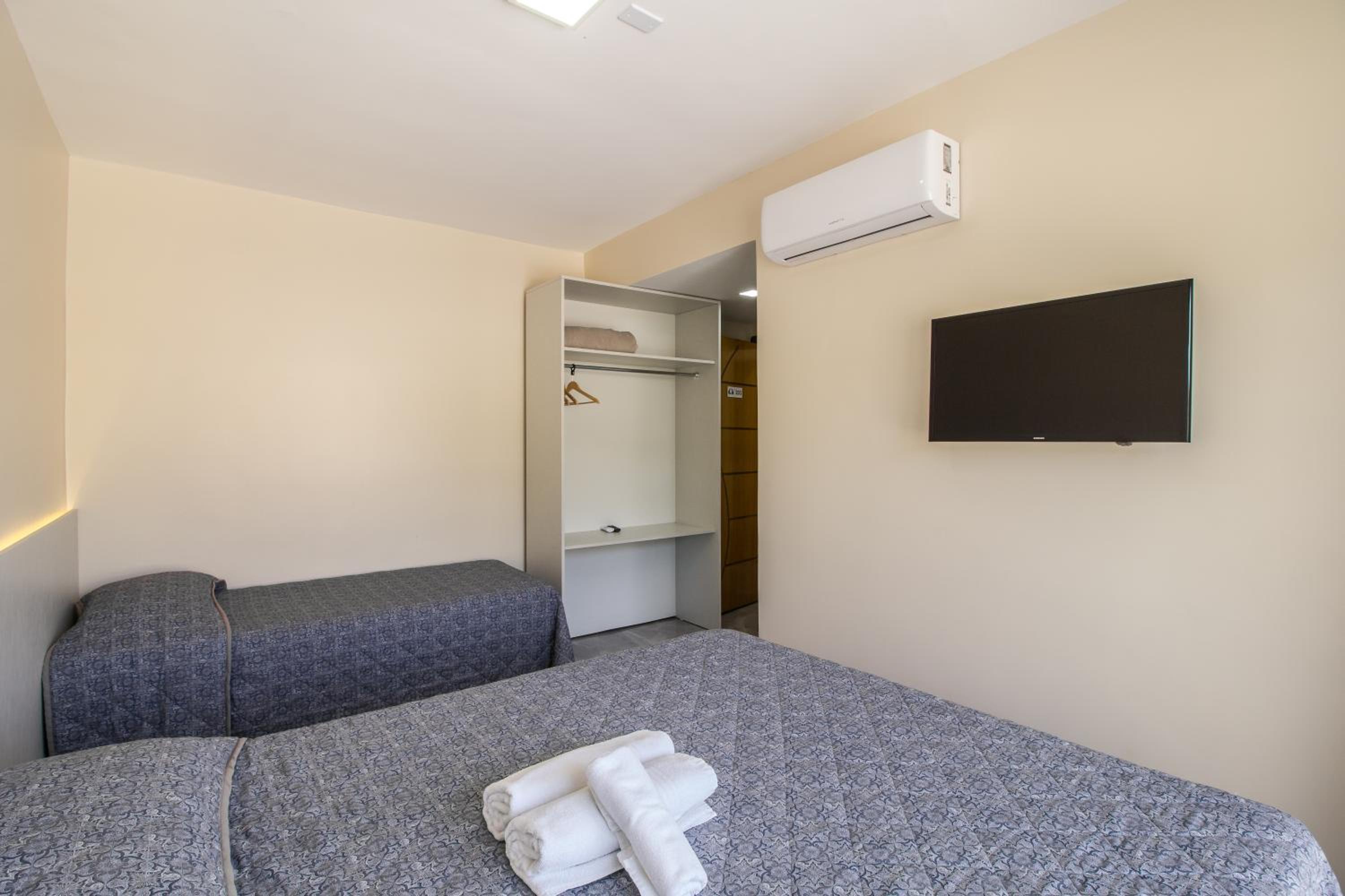Standard Quadruple Room photo 1