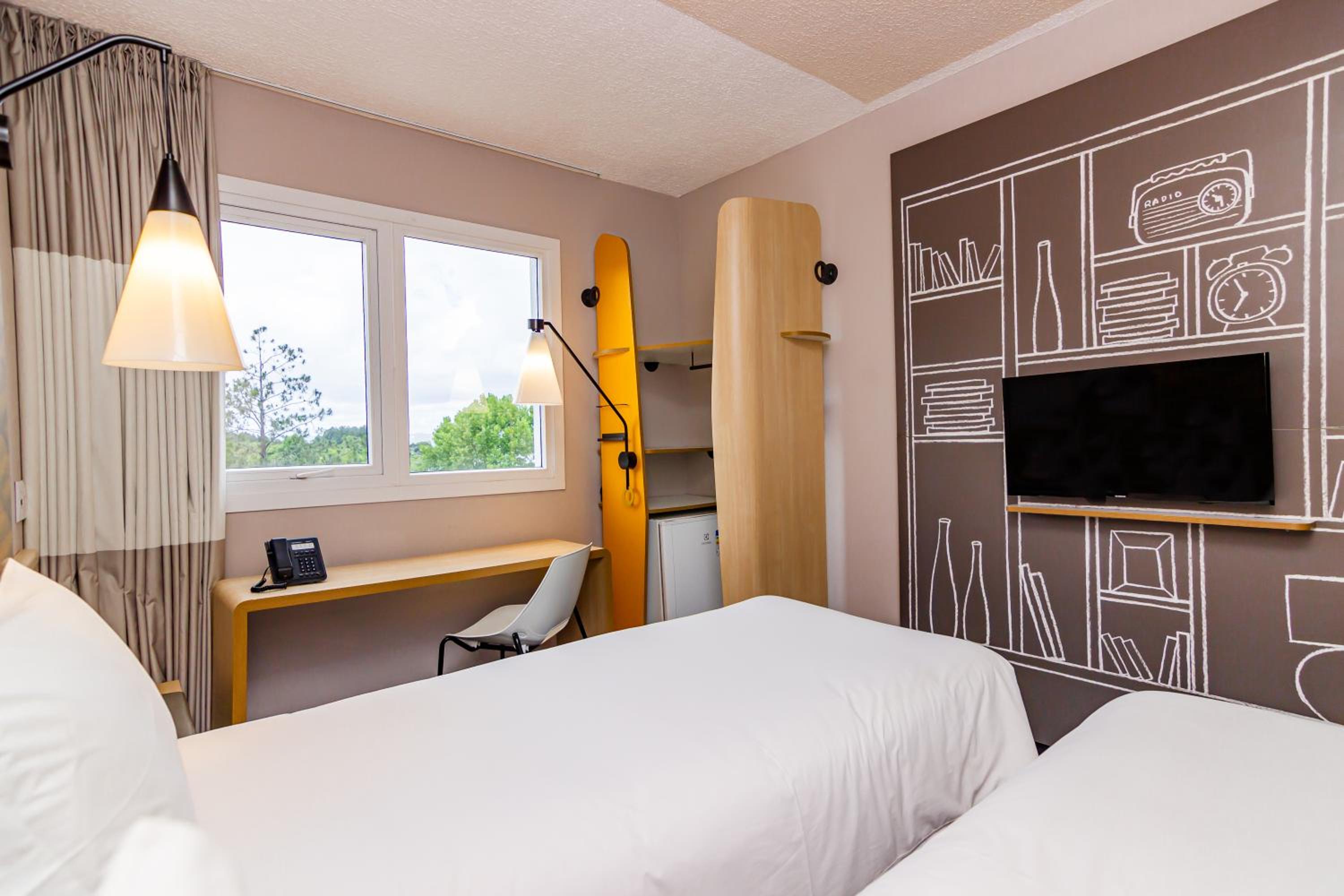 Standard Apartment with Two Single Beds photo 2
