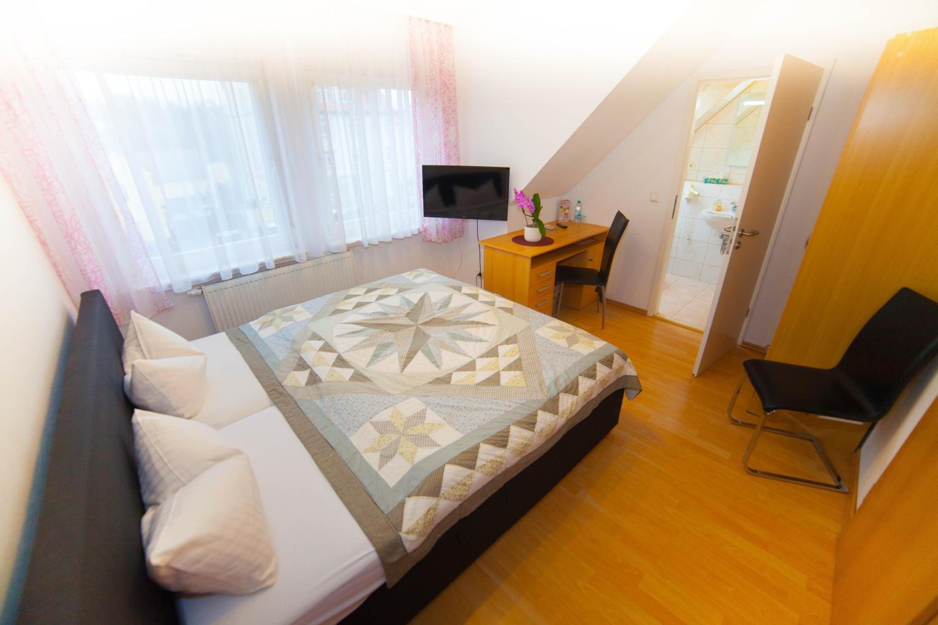 Two-Bedroom Apartment - Photo 13