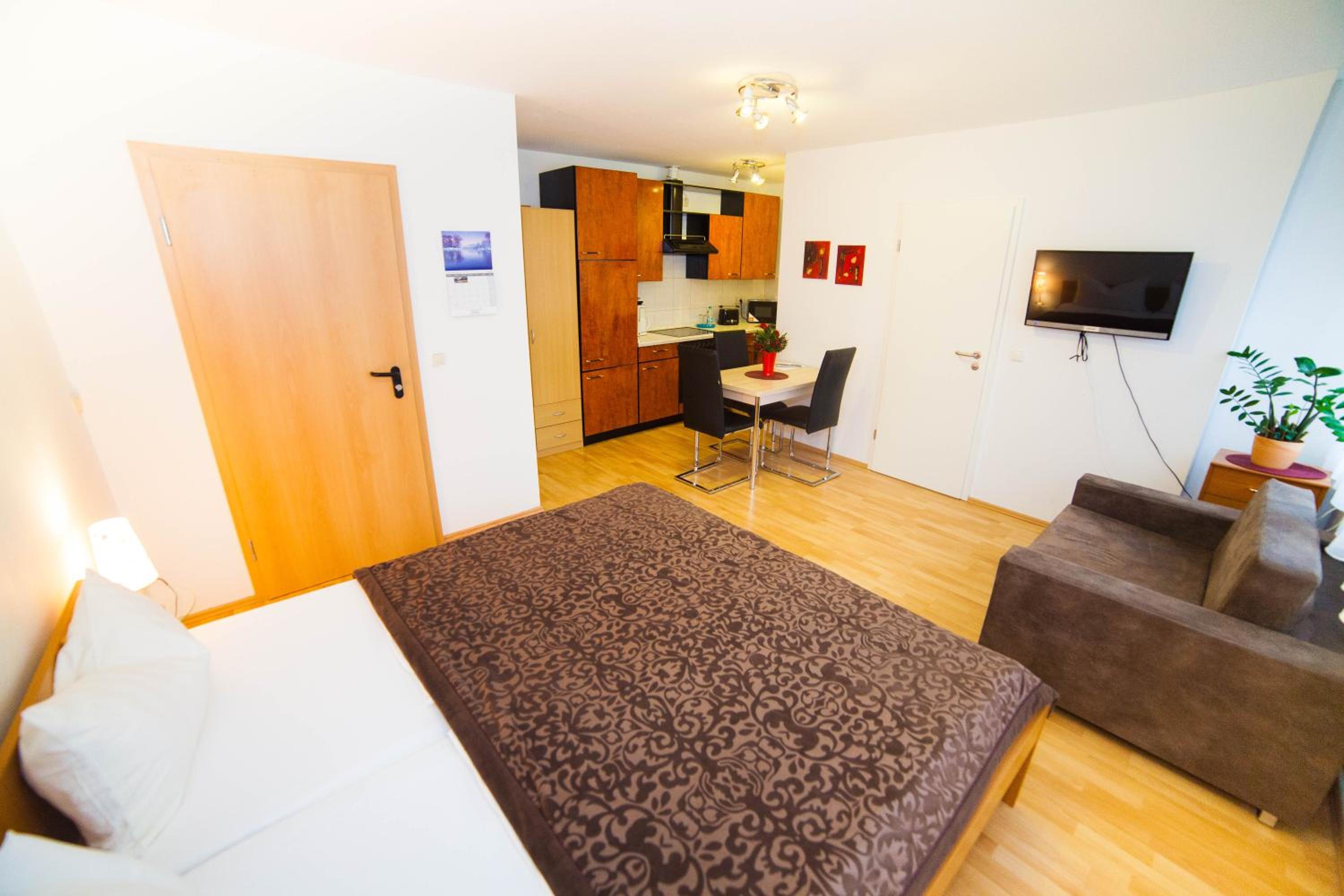 Two-Bedroom Apartment - Photo 11
