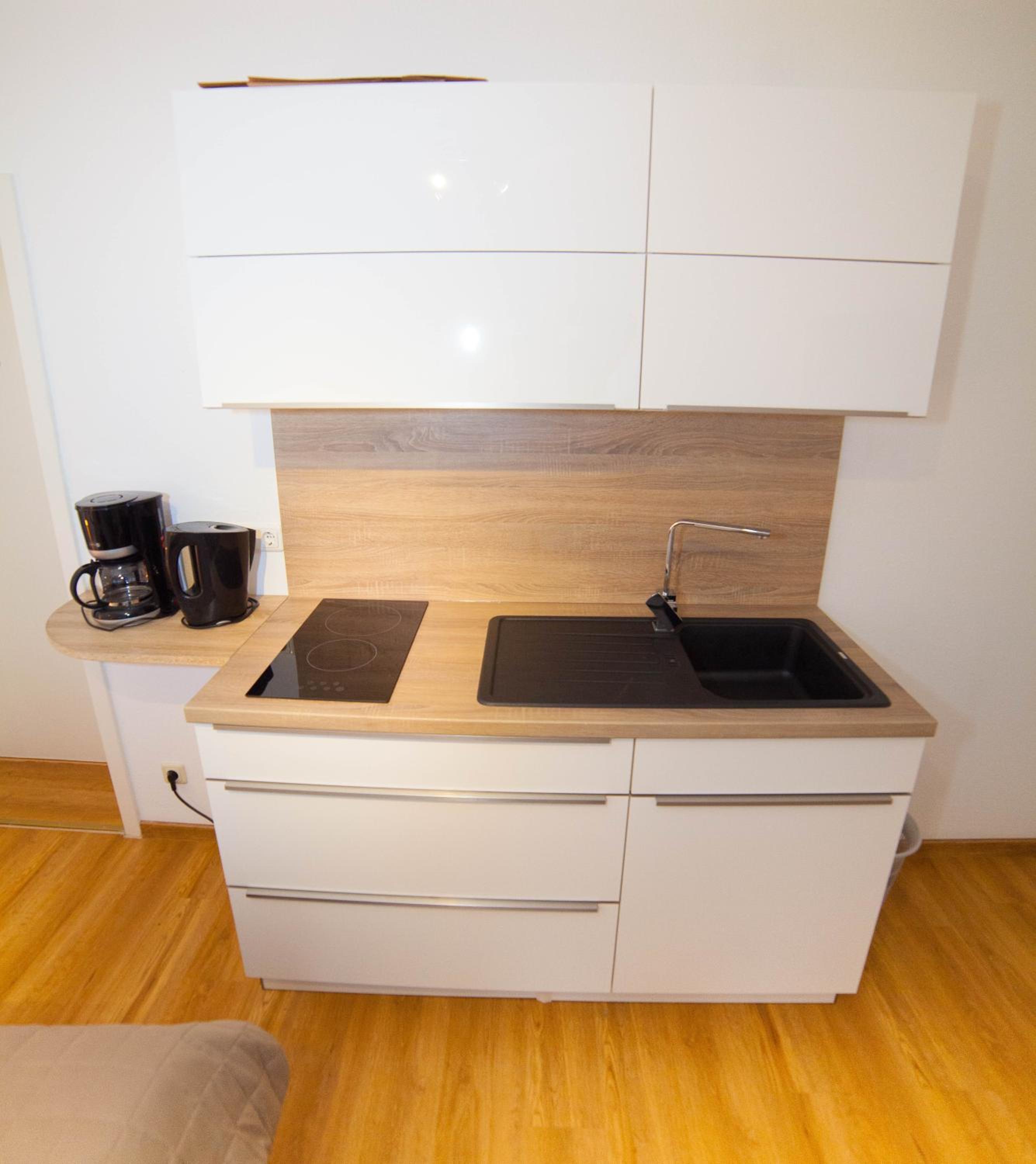 Two-Bedroom Apartment - Photo 3