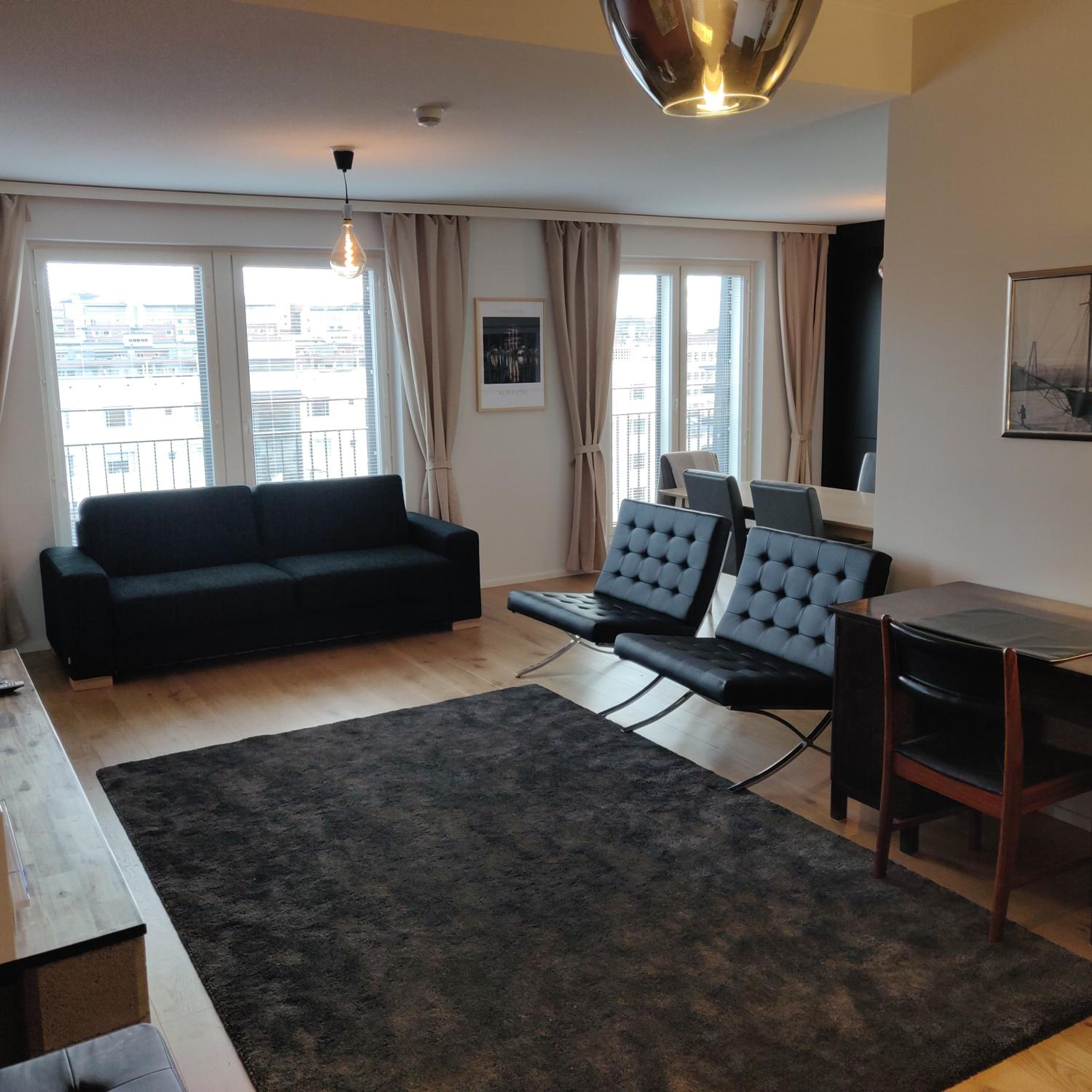 Two-Bedroom Apartment - Photo 45