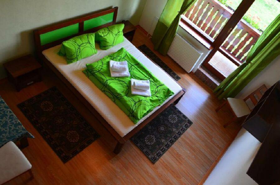 Family Room with Balcony photo 3
