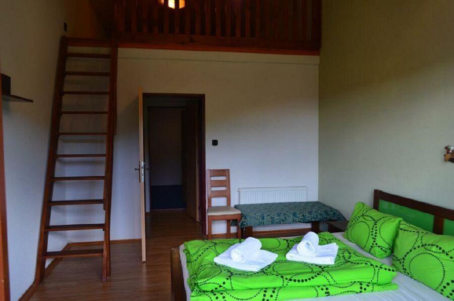 Family Room with Balcony photo 2