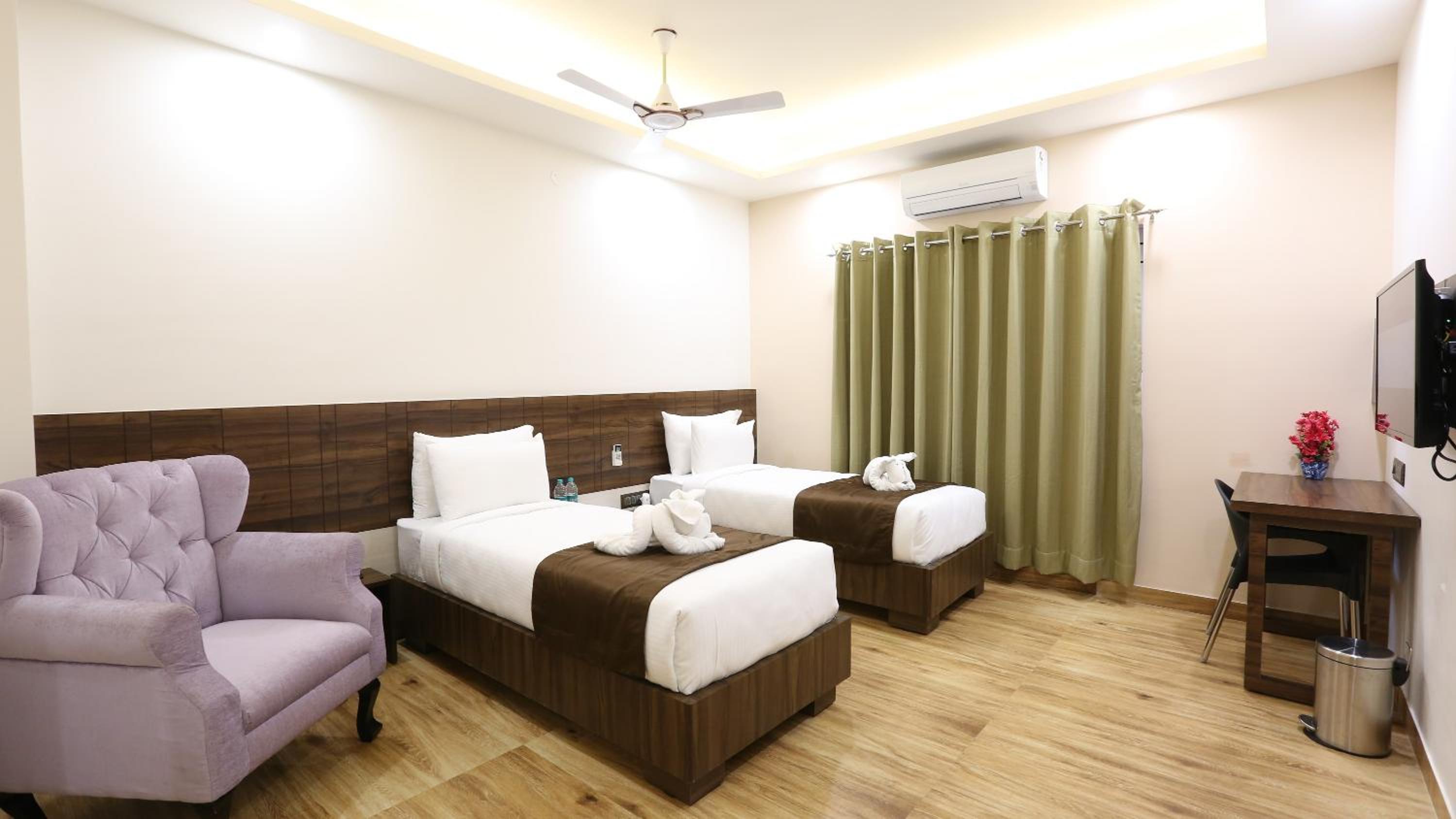 Deluxe Twin Room - Photo 1