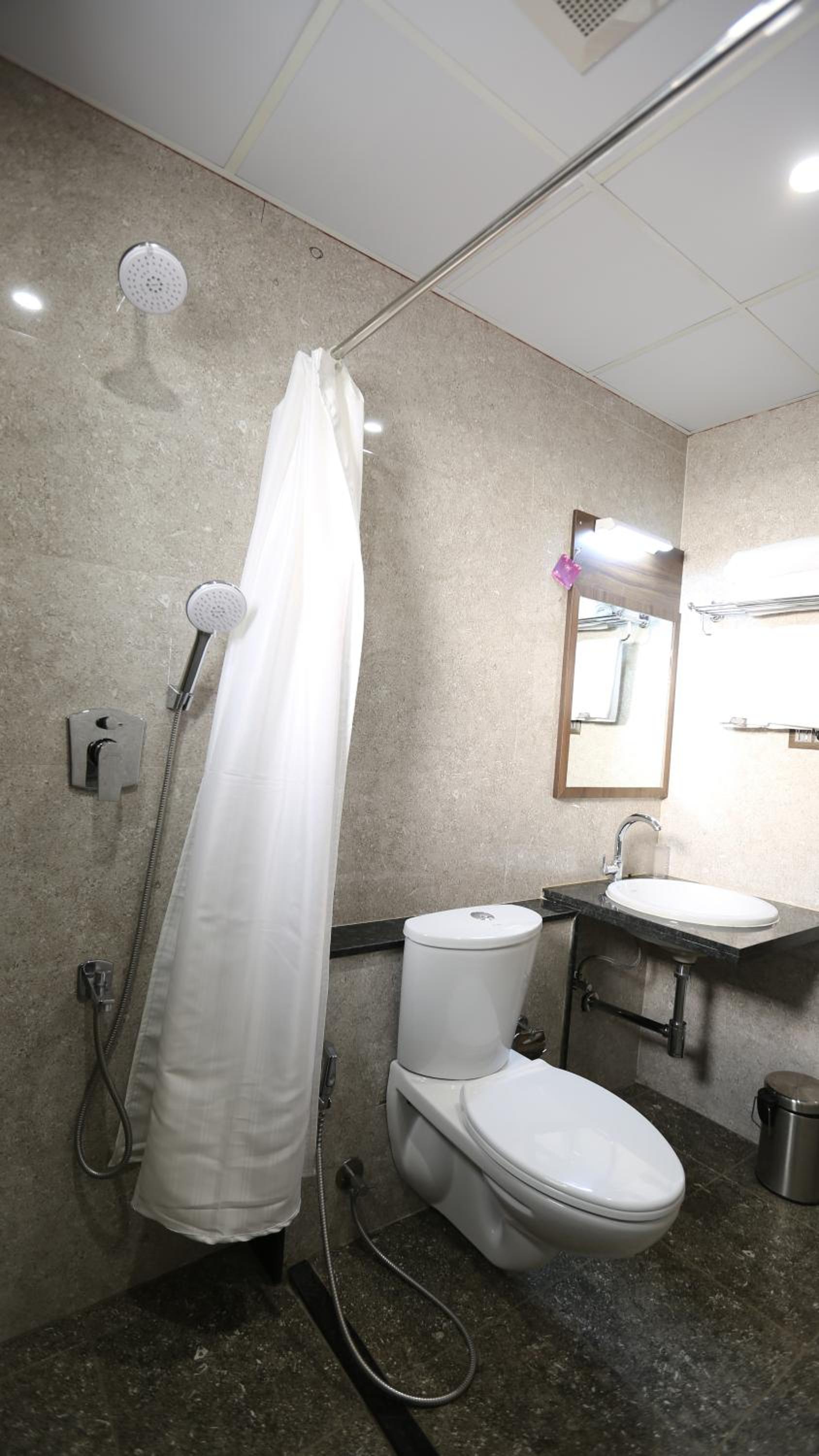 Deluxe Twin Room - Photo 4
