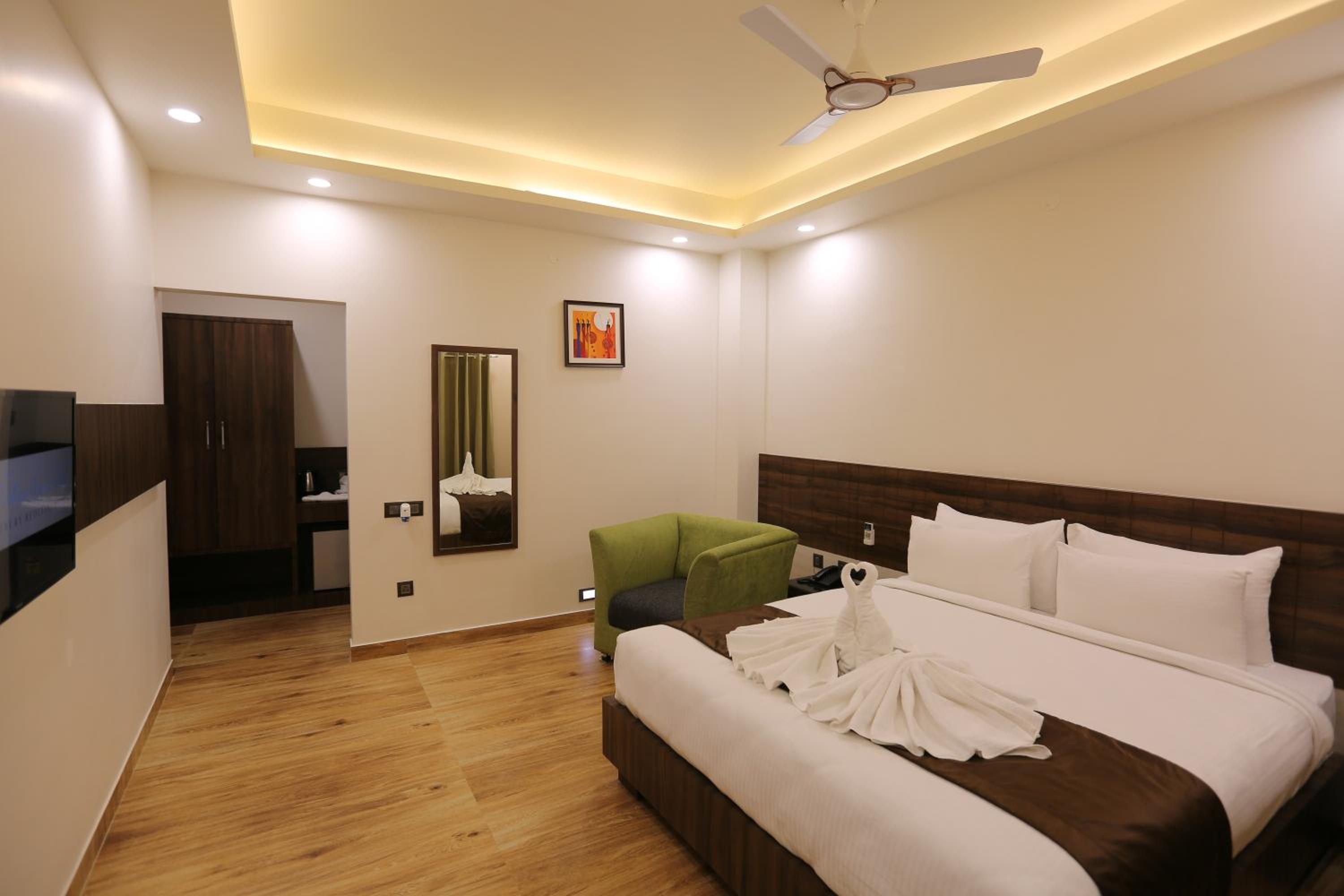 Deluxe Double Room - Photo 4