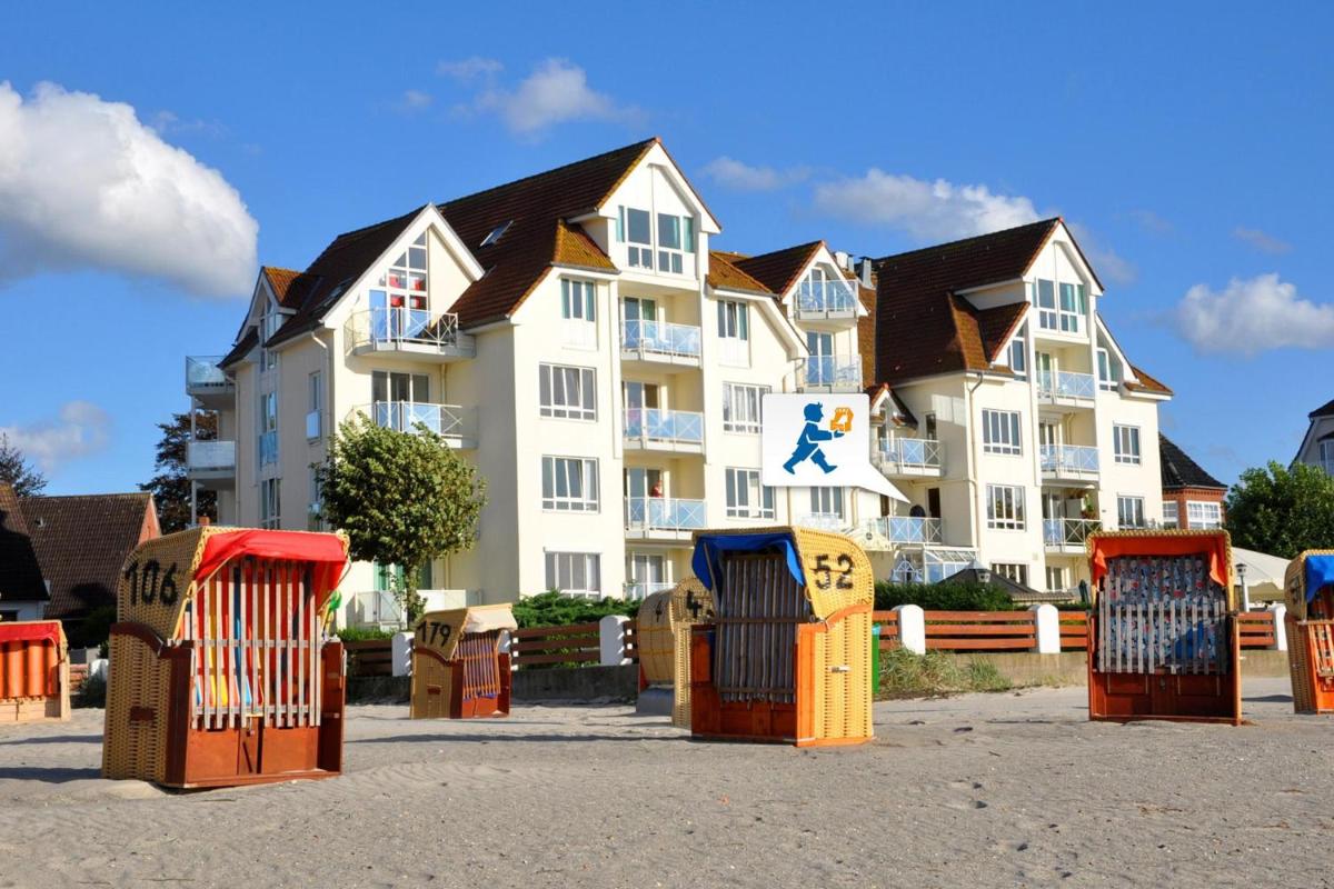 Apartment with Sea View photo 2