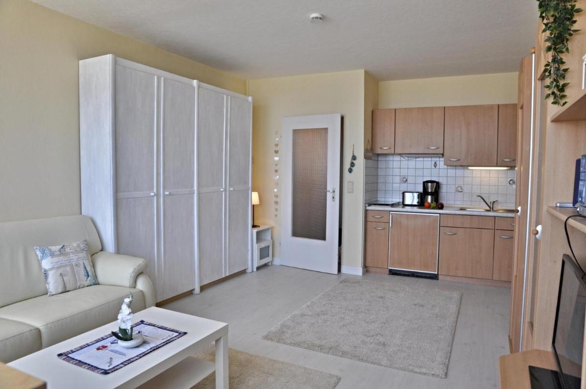 Apartment with Sea View photo 3