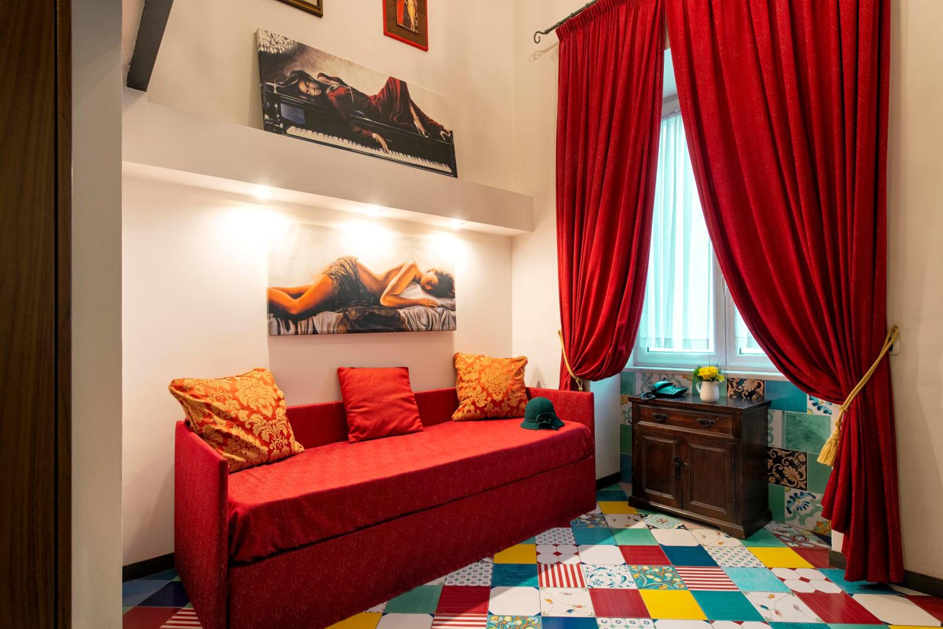 Junior Suite - Split Level