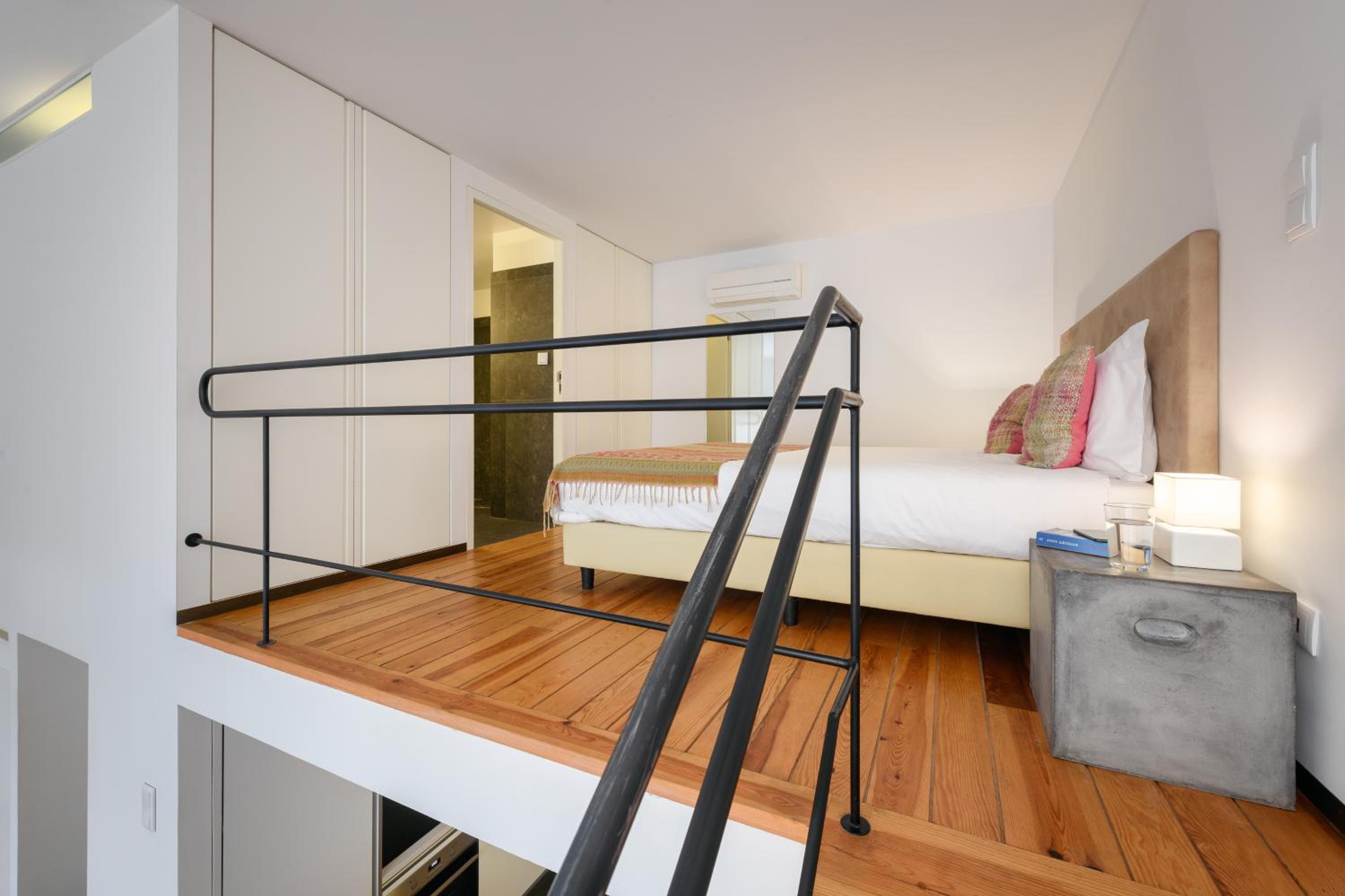 Loft - Photo 6