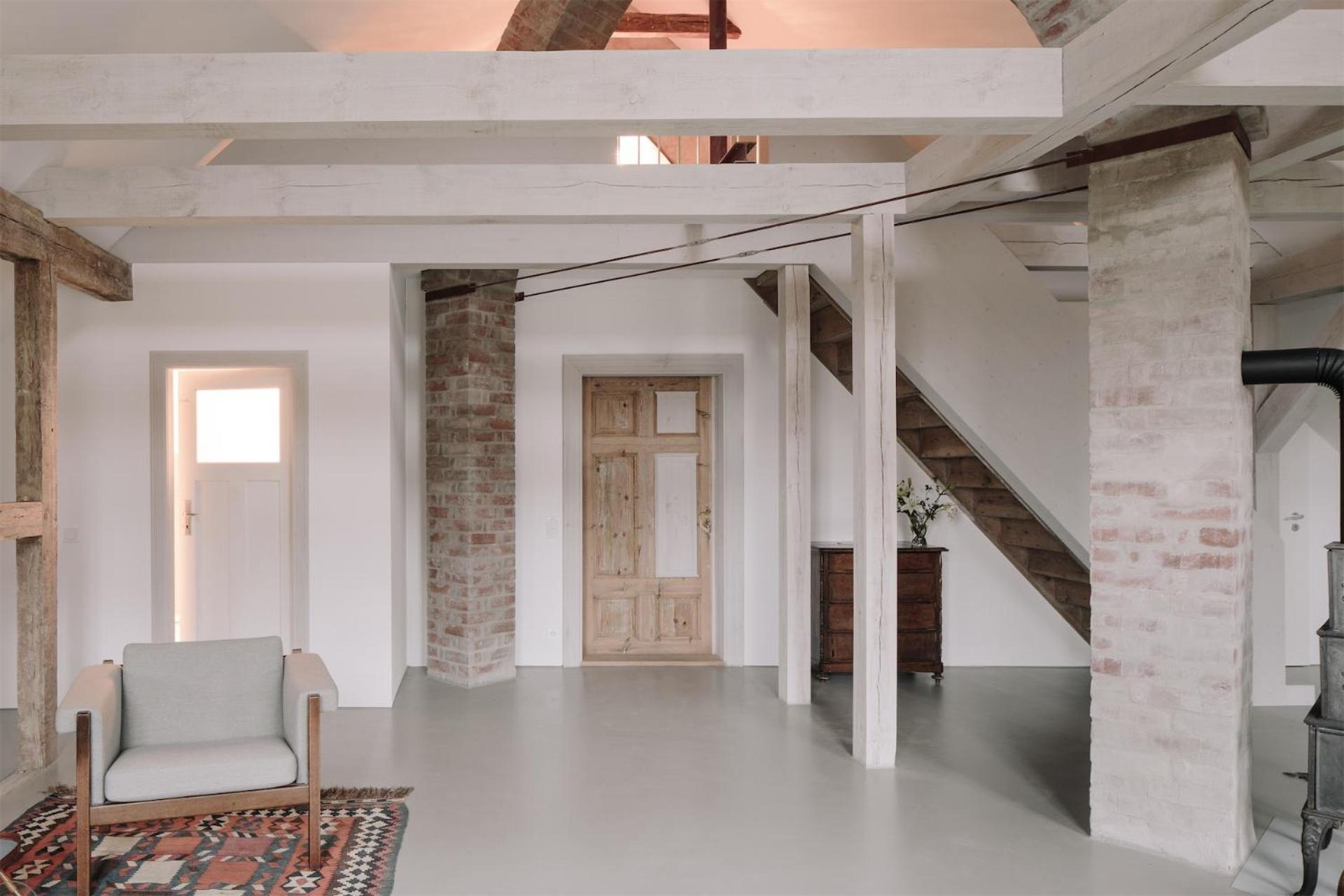 Studio Apartment 10 photo 2