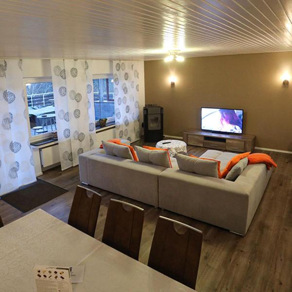 Three-Bedroom Apartment - Photo 6