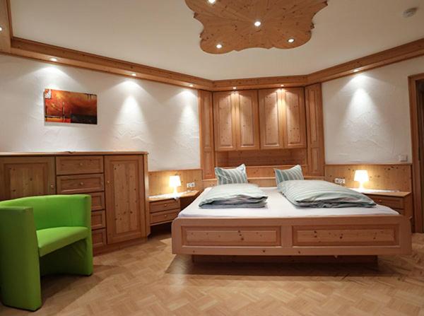 Three-Bedroom Apartment - Photo 8