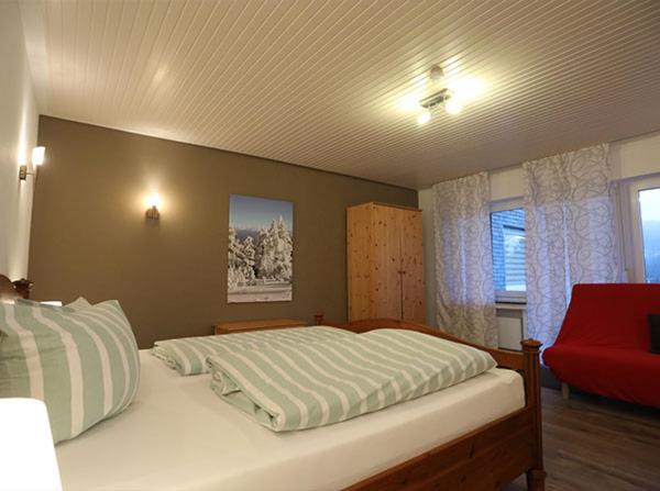 Three-Bedroom Apartment - Photo 7