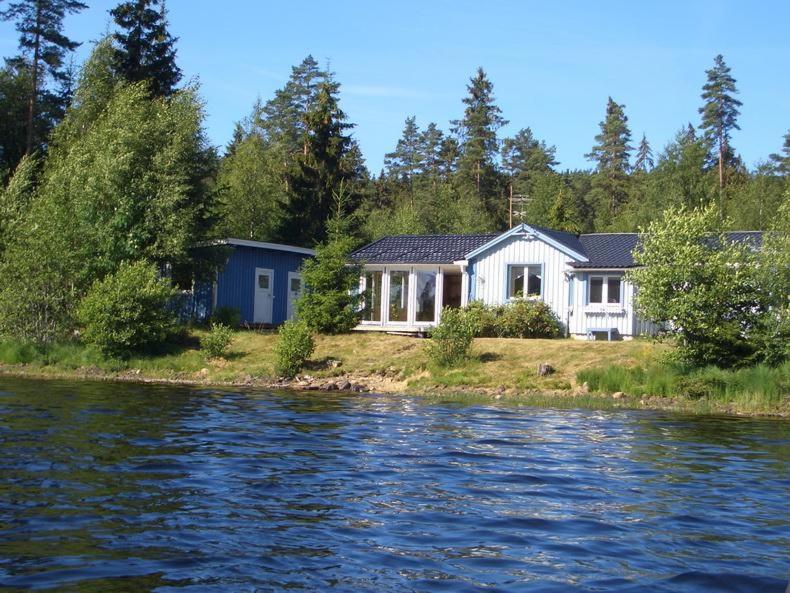 Four-Bedroom House photo 1