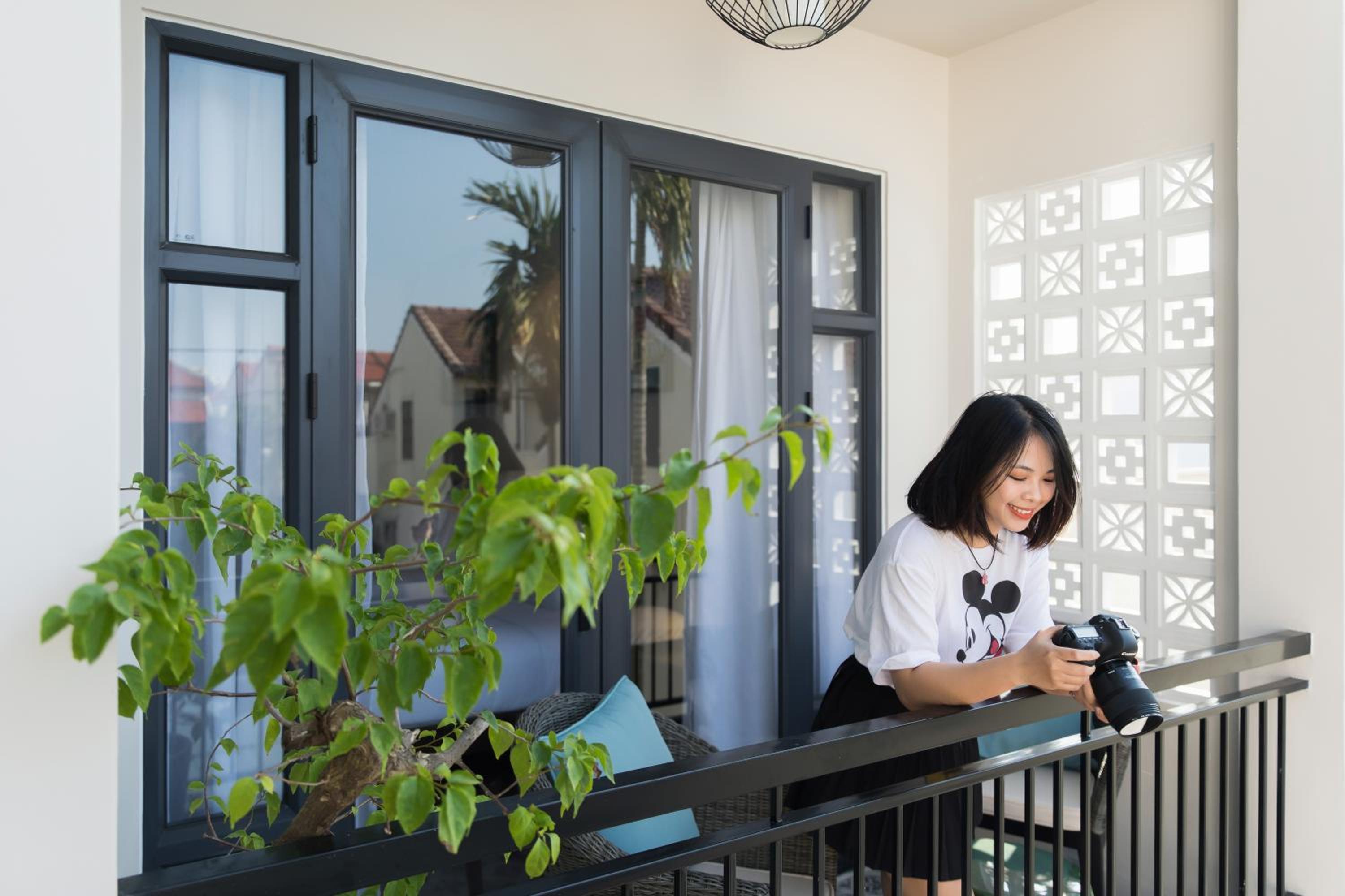 Twin Room with Balcony - Photo 18