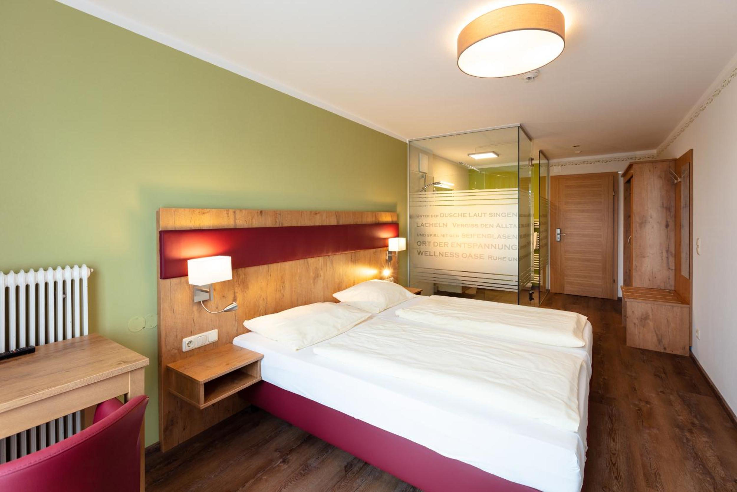 Double Room - Photo 4