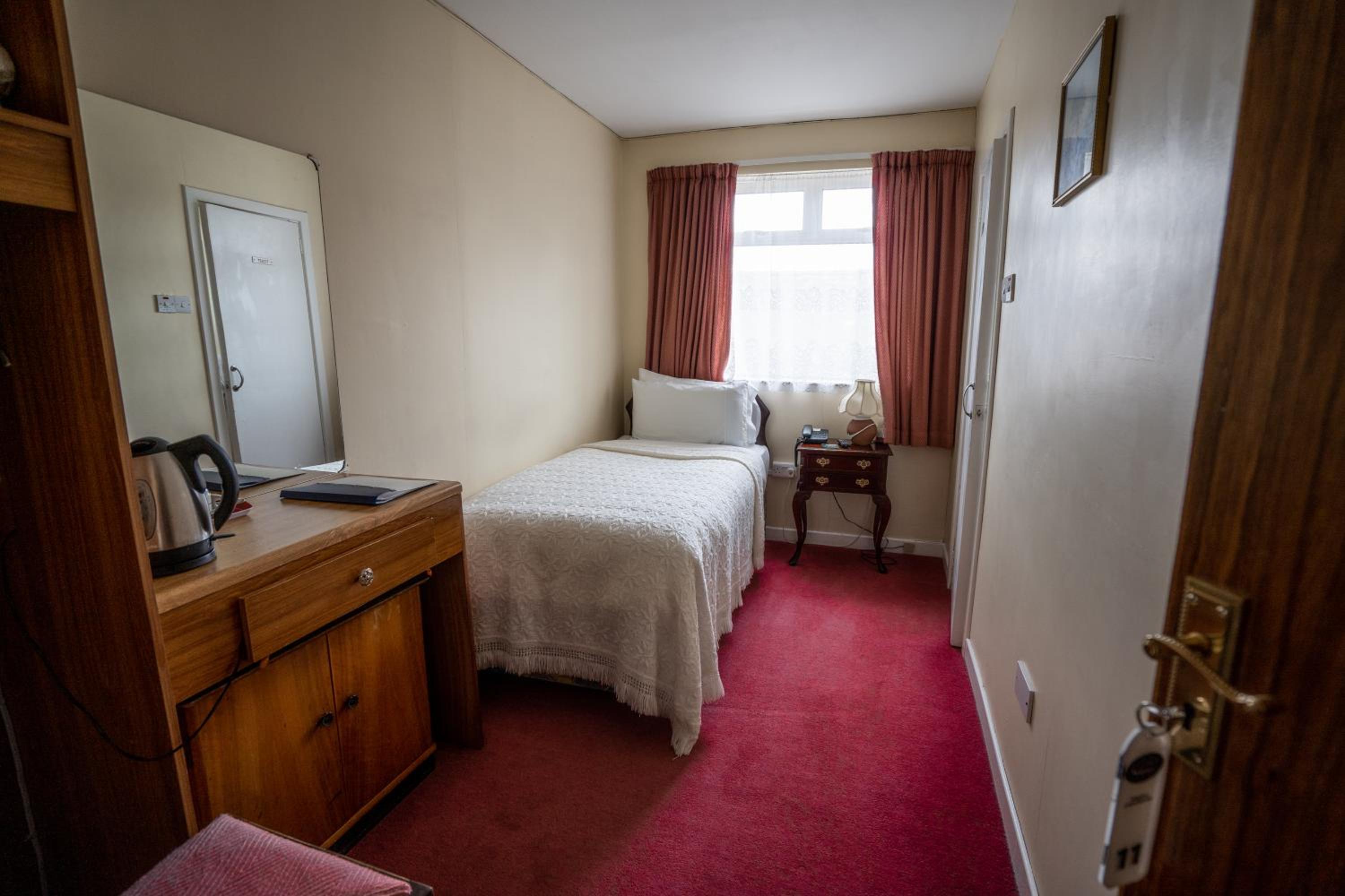 Single Room with Private Bathroom