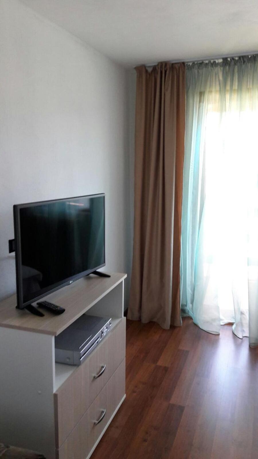 Apartment with Balcony photo 1